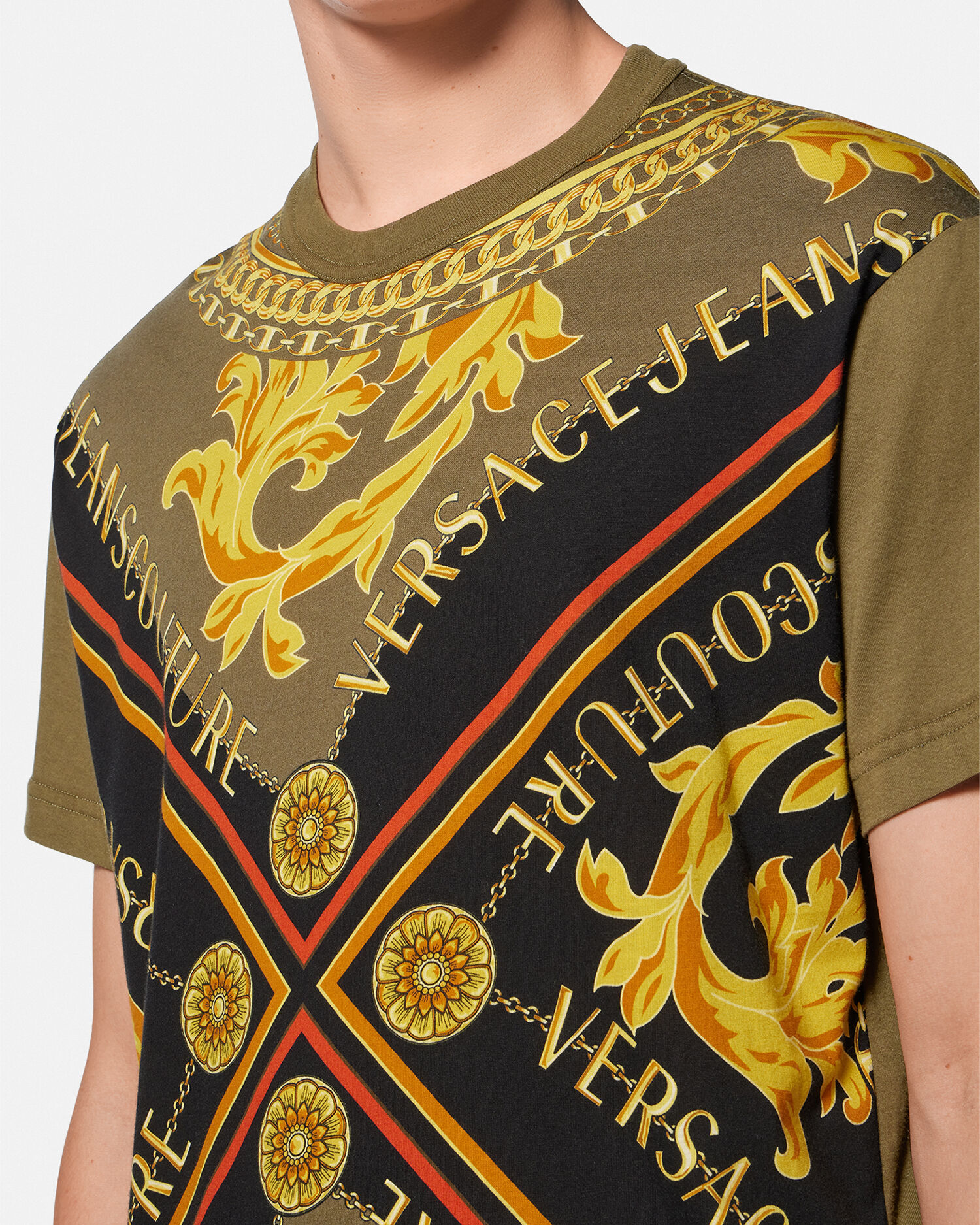 Versace chain t shirt hot sale