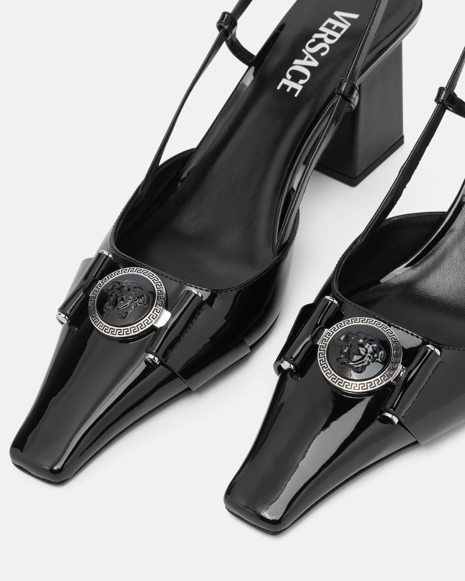Medusa zapatos new arrivals