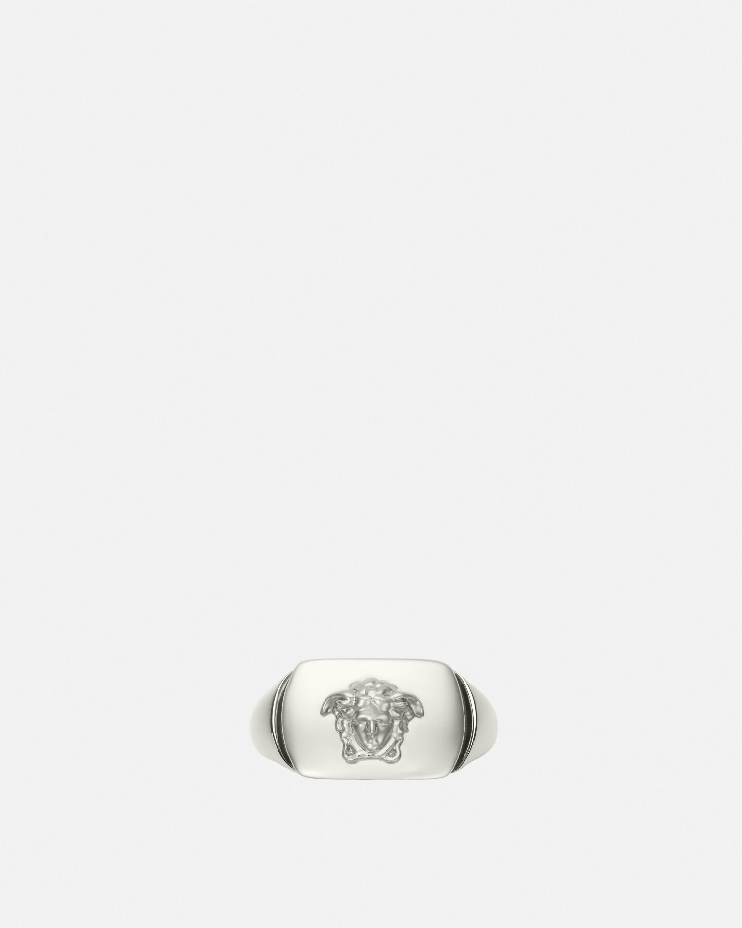Anillo hot sale versace medusa