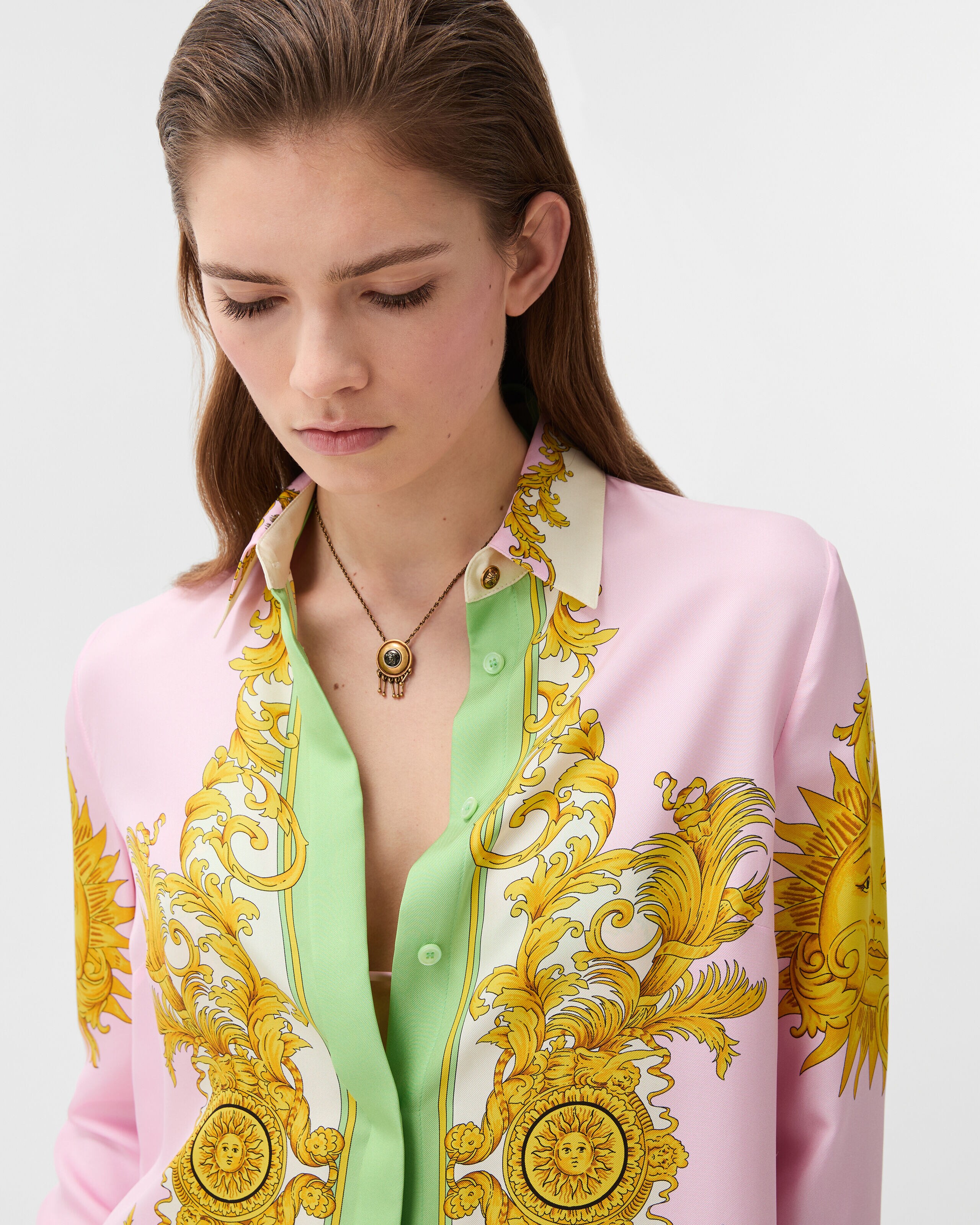 VERSACE