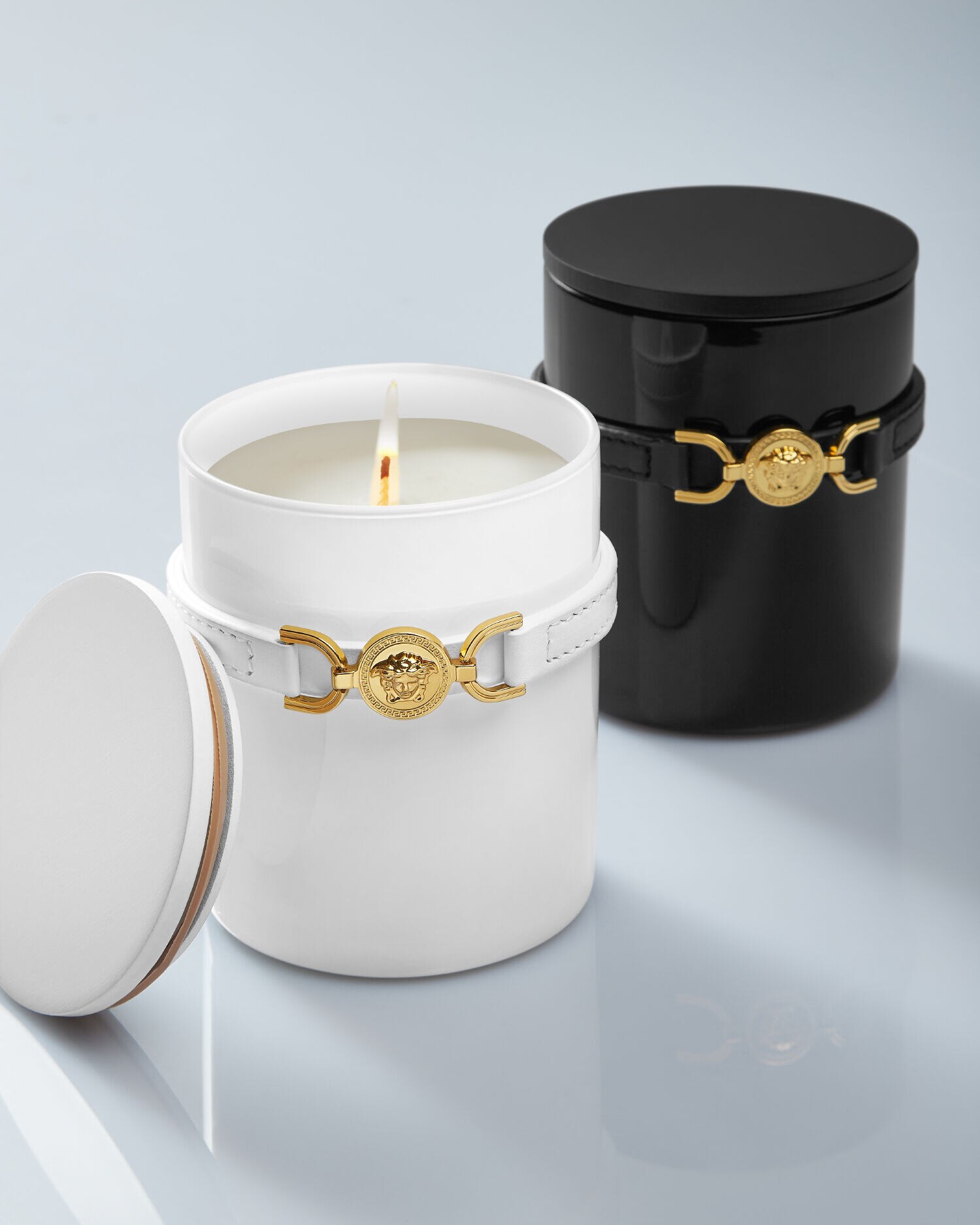 Versace Home Luxury Candles | Official Website Versace Home Luxury Candles | Official Website