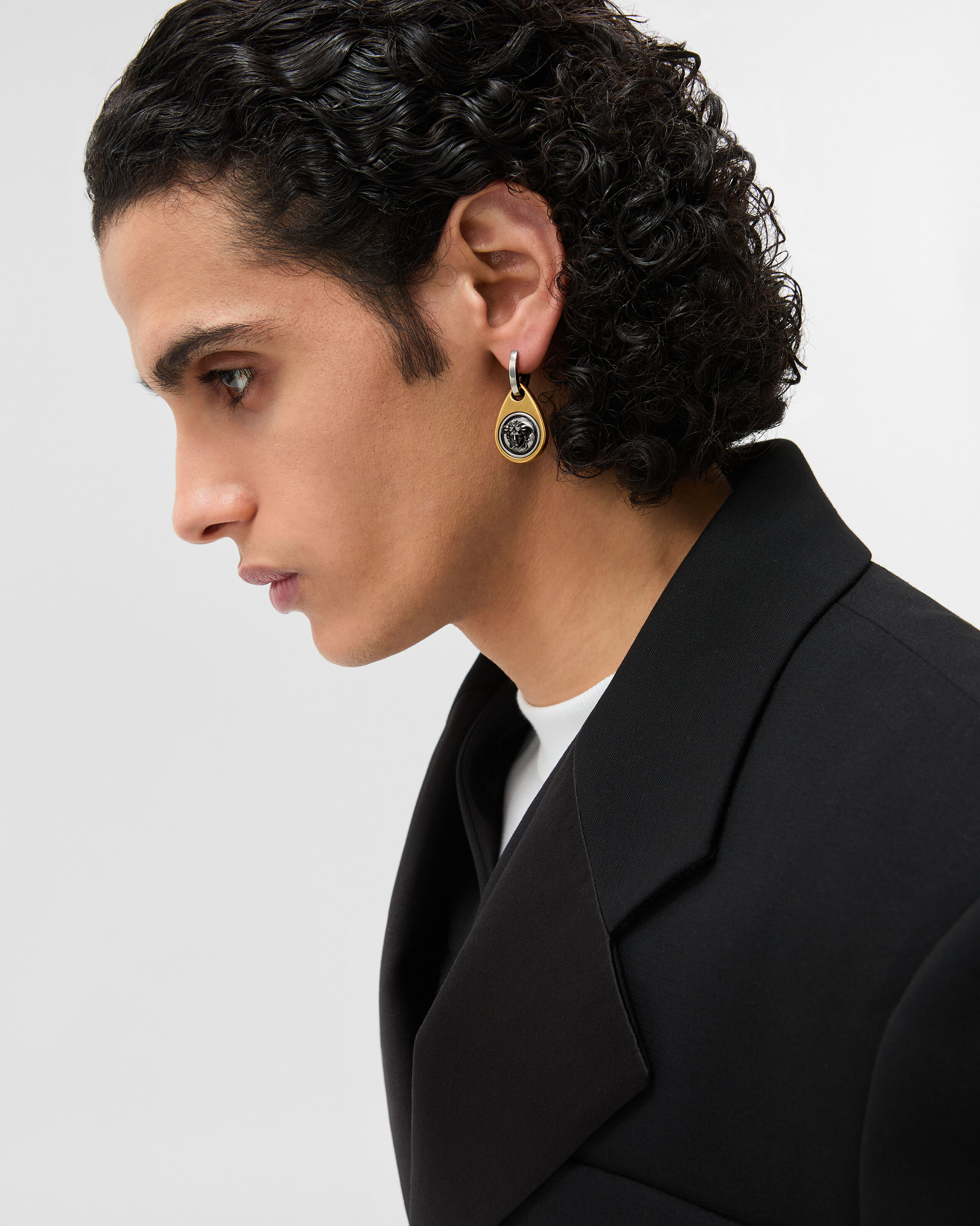 VERSACE