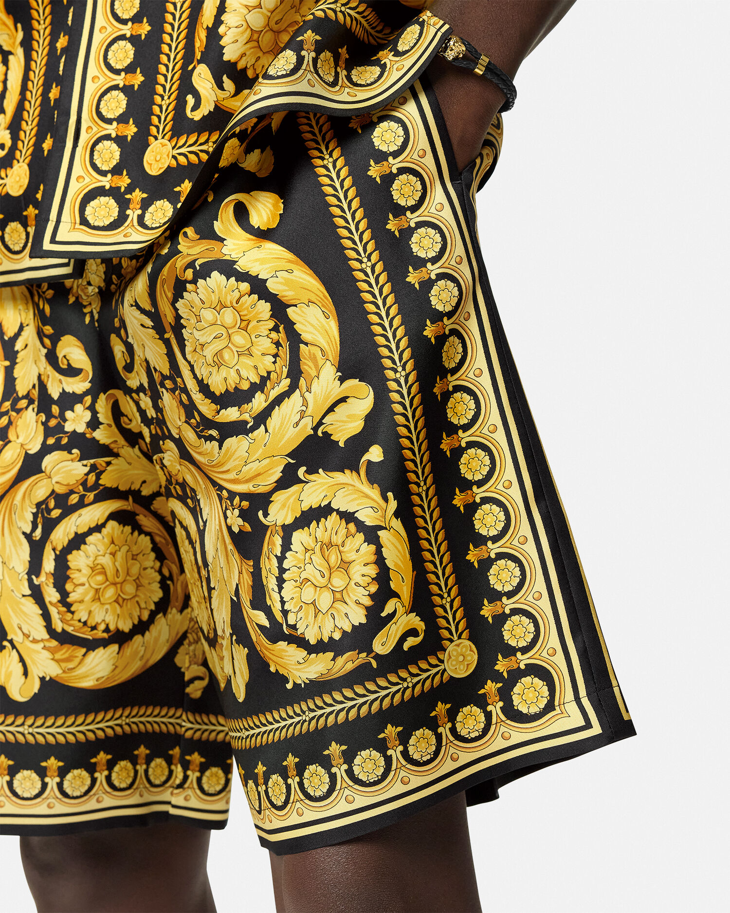 Versace style shorts store