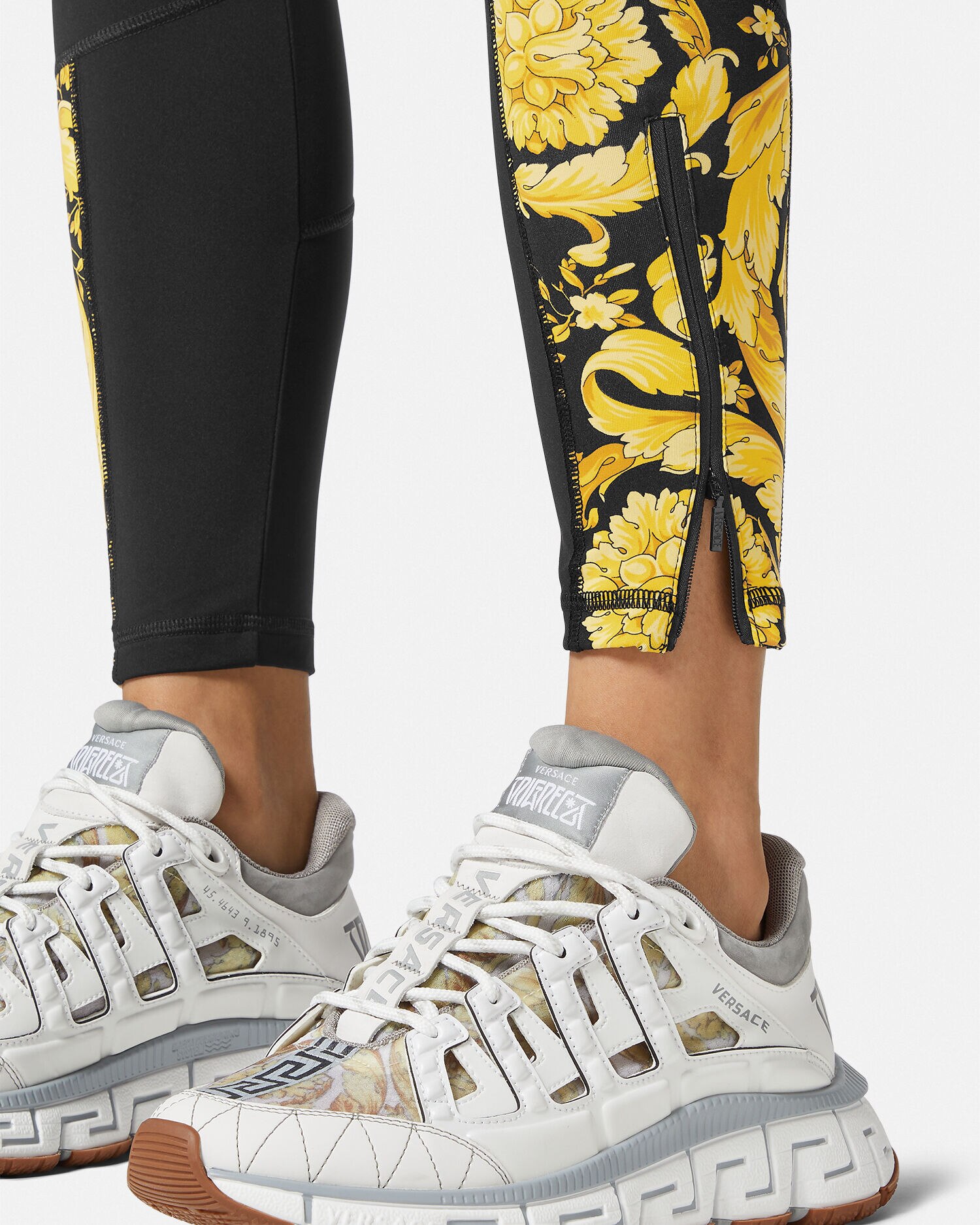 Versace baroque leggings top