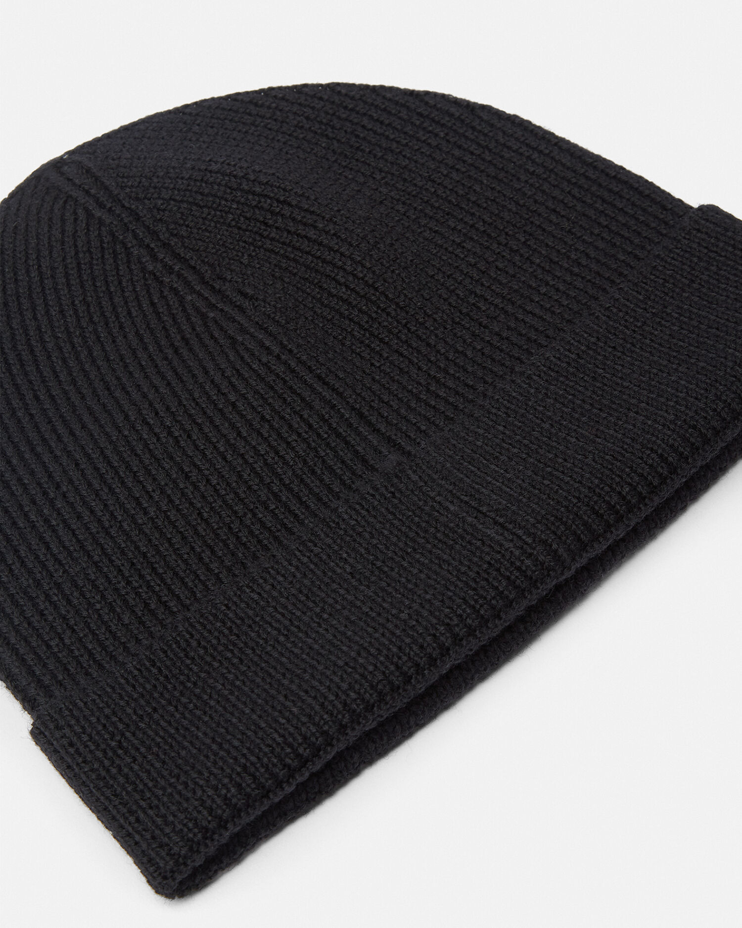Bonnet versace deals