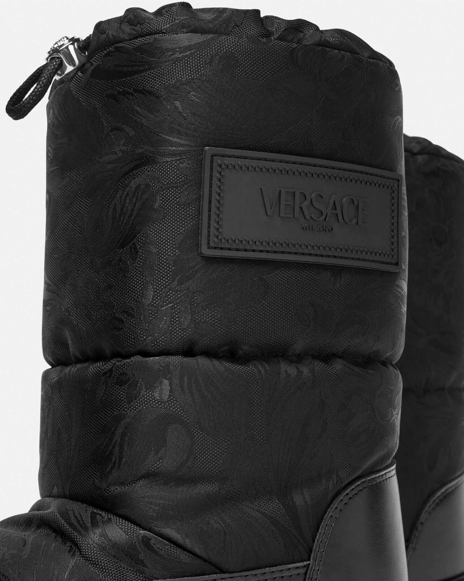 Versace moon boots mens top