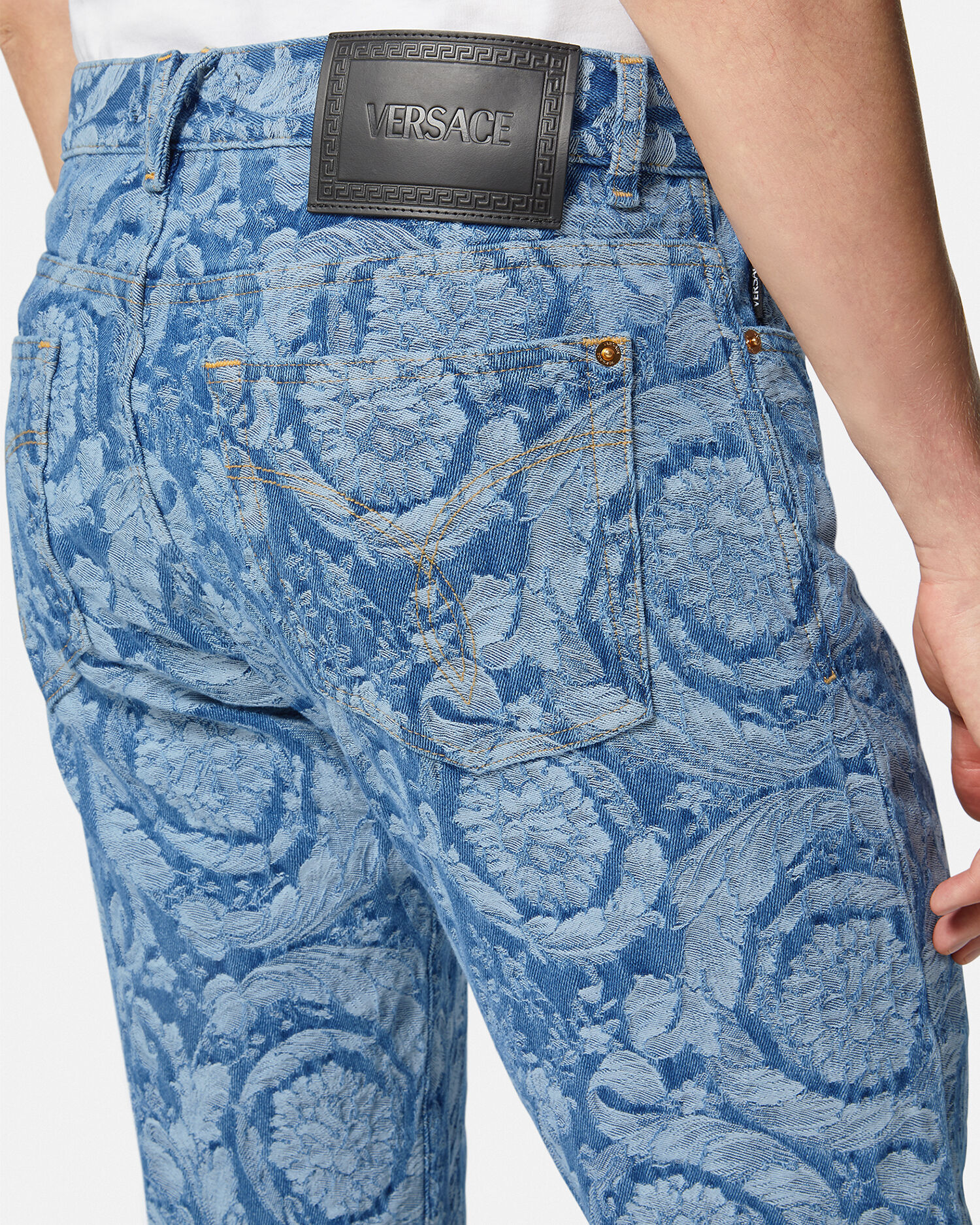 Versace jeans website best sale