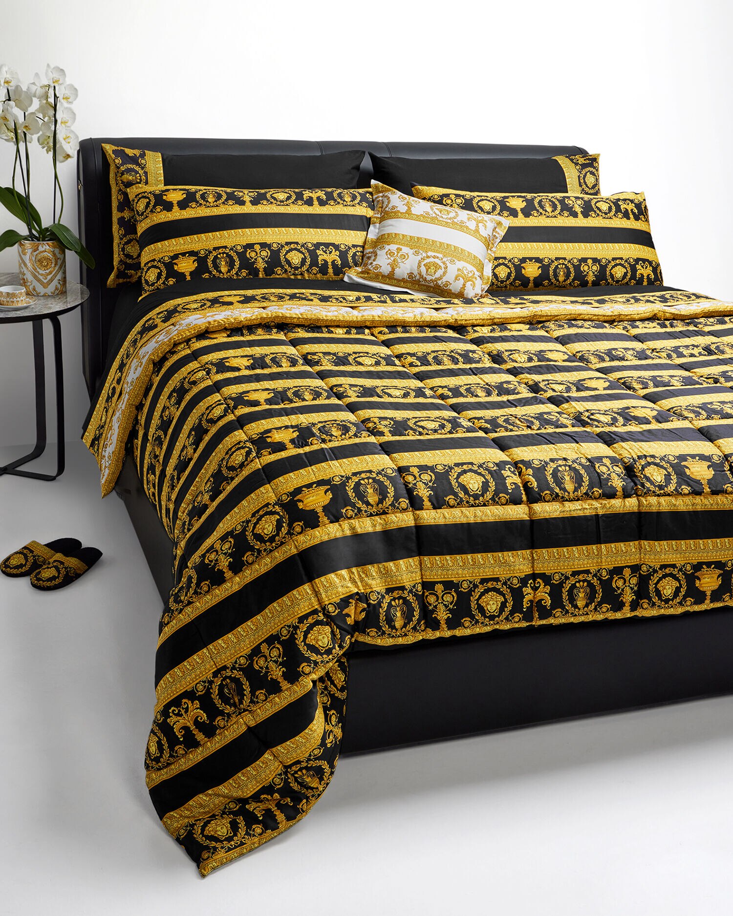 Versace pillowcase hotsell