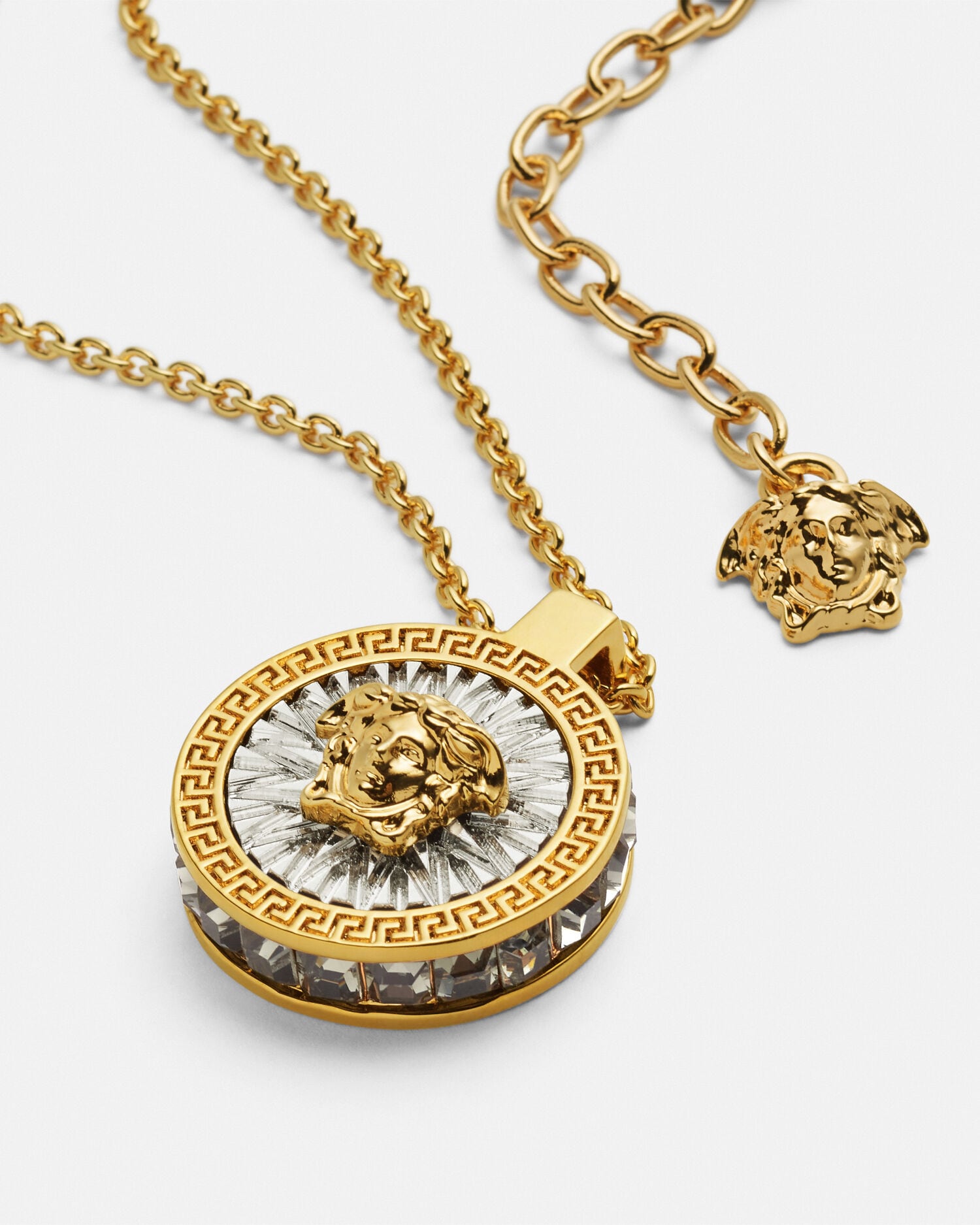 VERSACE クリスタルアイコンネックレス Icon Crystal Necklace Gold | VERSACE US