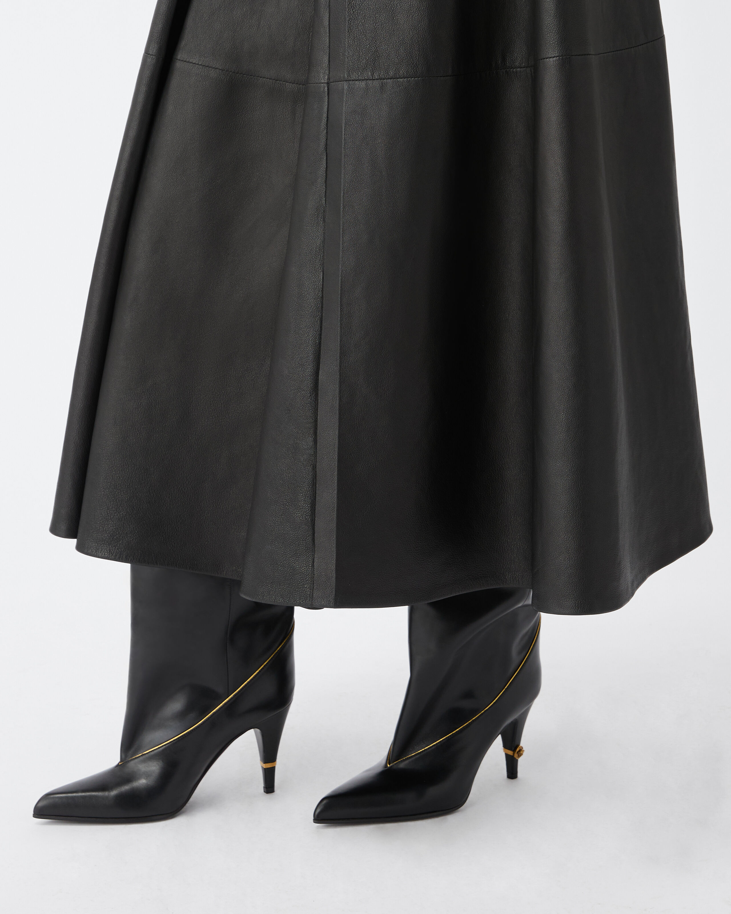 Gianni Nappa Knee-High Boots 90 mm | VERSACE US