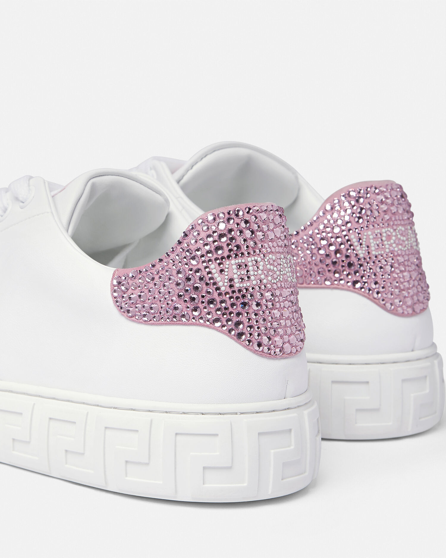 Versace tennis shoes womens 2025