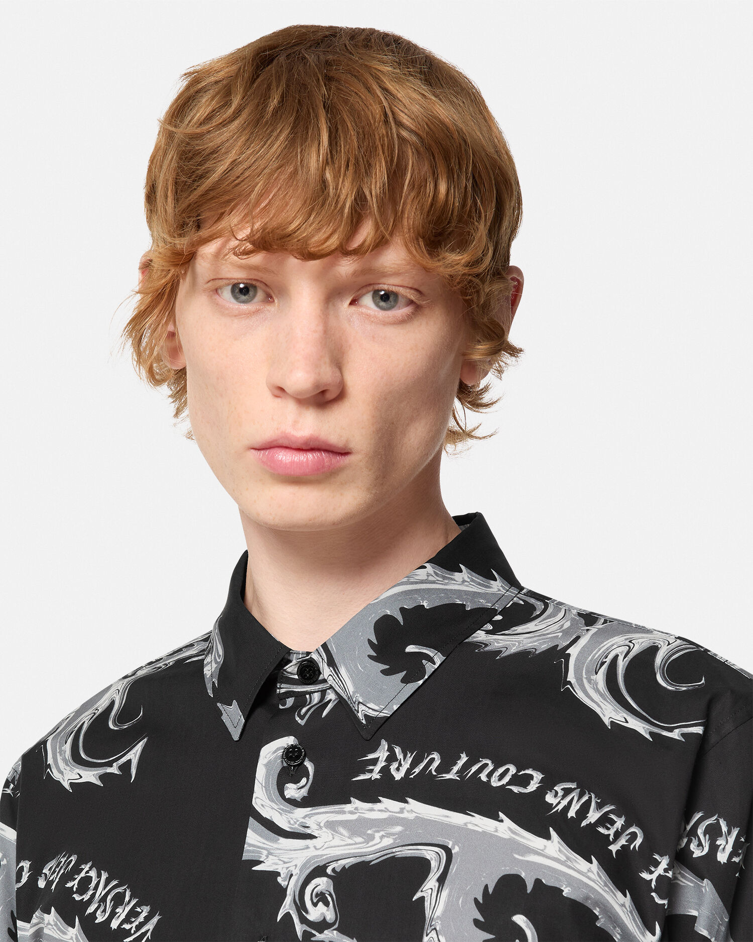 Camisa Chromo Couture de corte estandar Negro Blanco VERSACE MX