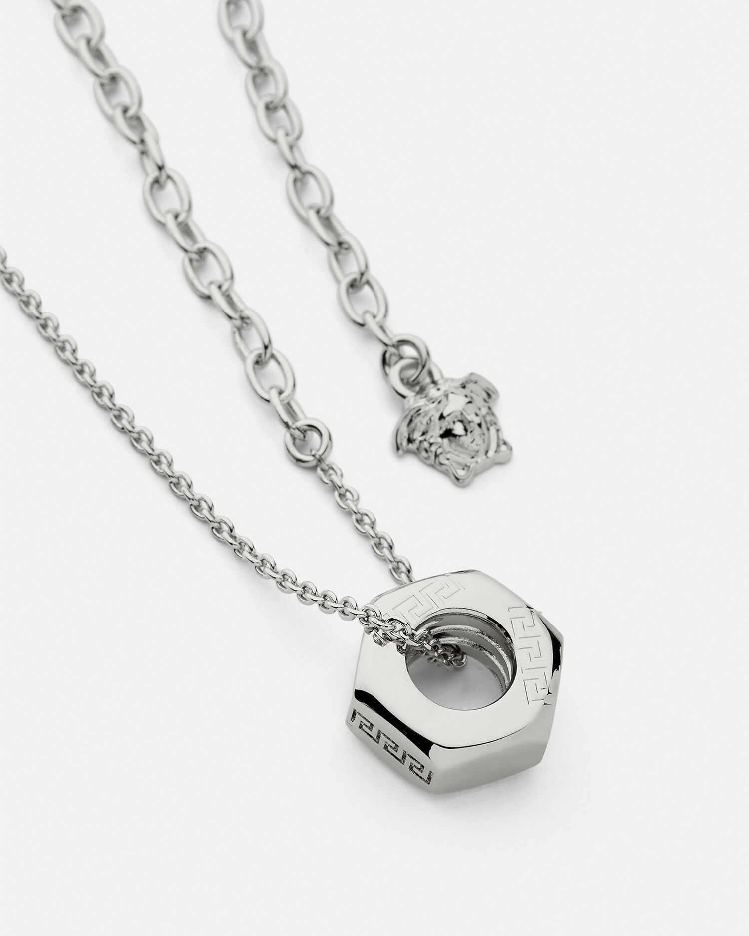 Versace discount pendant silver