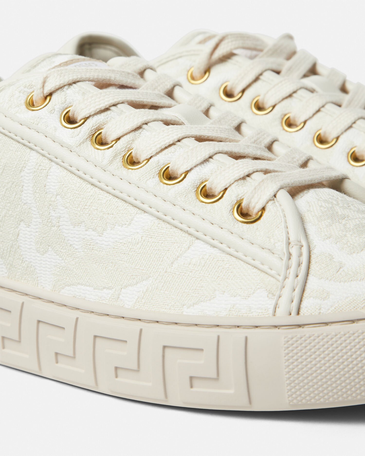 Versace medusa head sneakers outlet