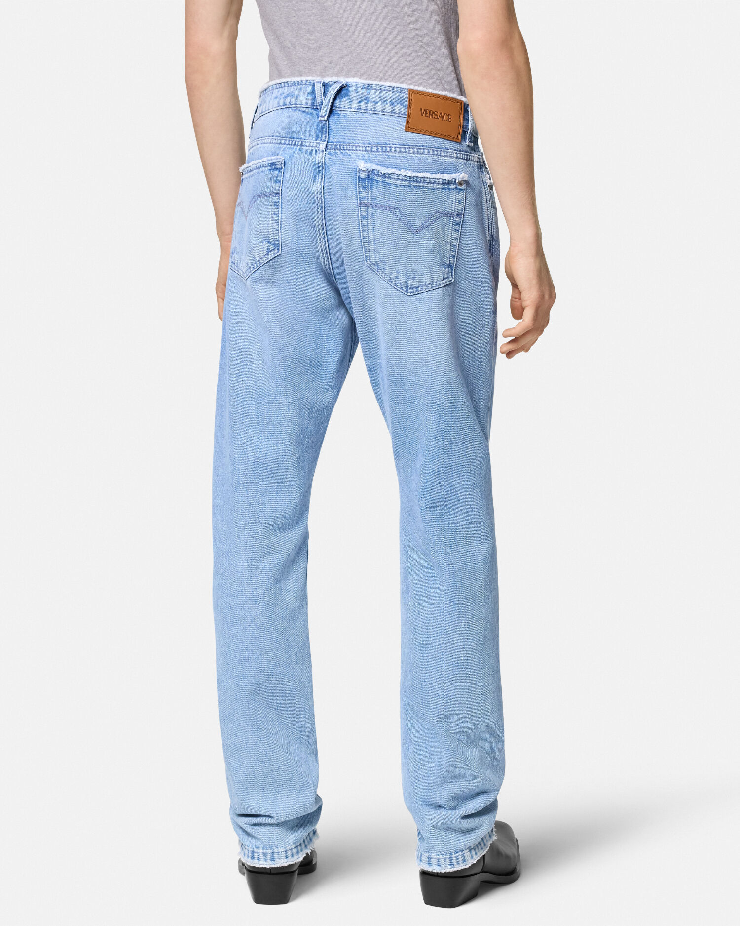 Frayed Regular Fit Jeans