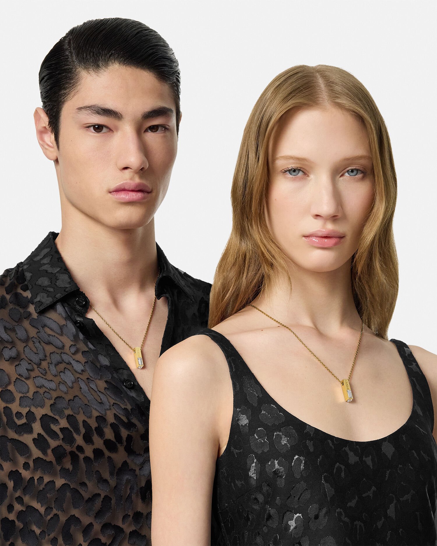 Versace necklace canada cheap