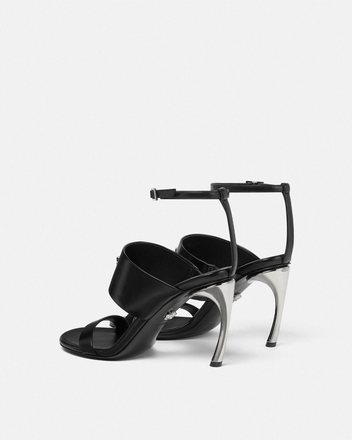 VERSACE ステゴロパンチャーズ NEW 47 VERSACE sneaker black gold leather stud Medusa Palazzo Idol