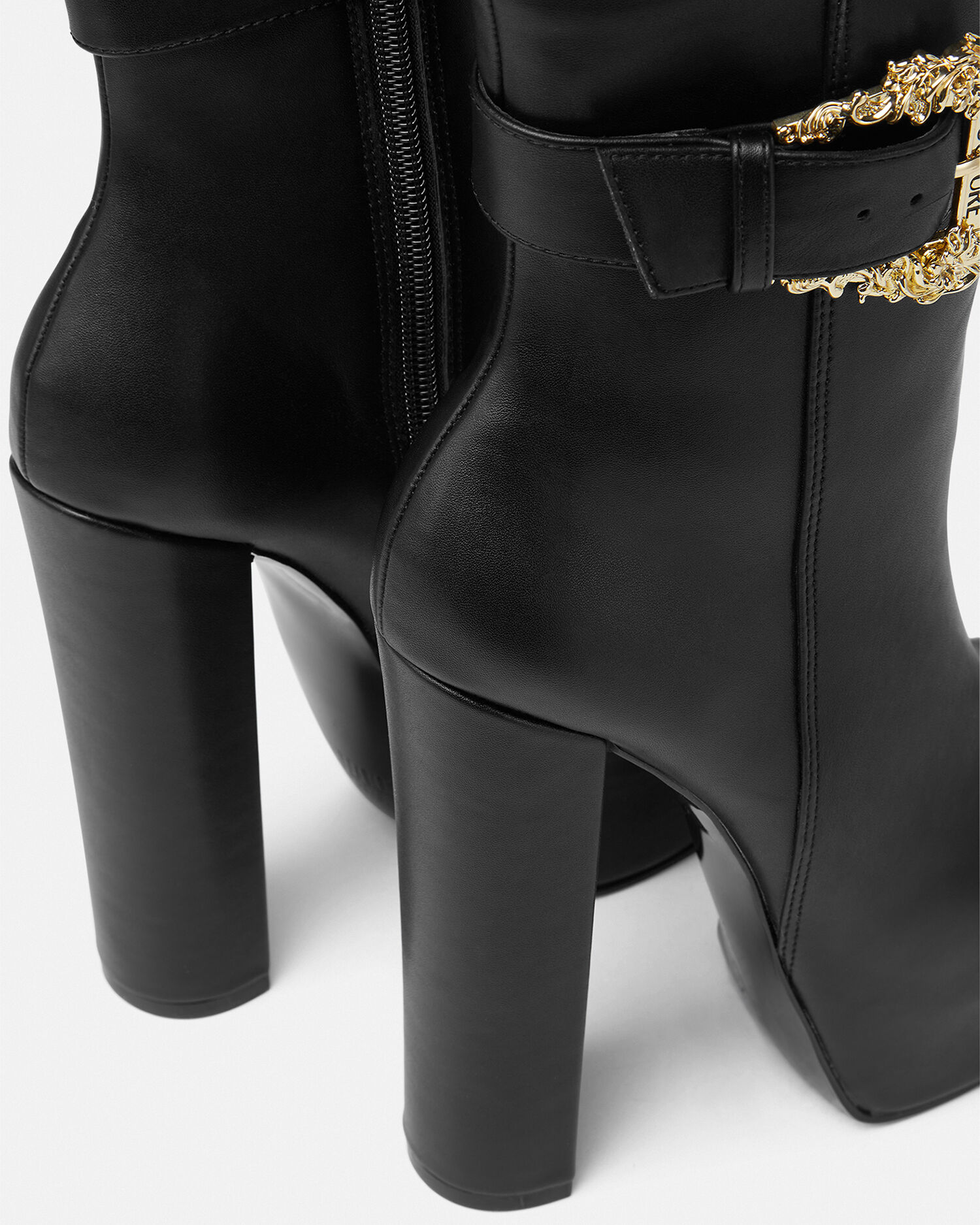 Botas punta versace store