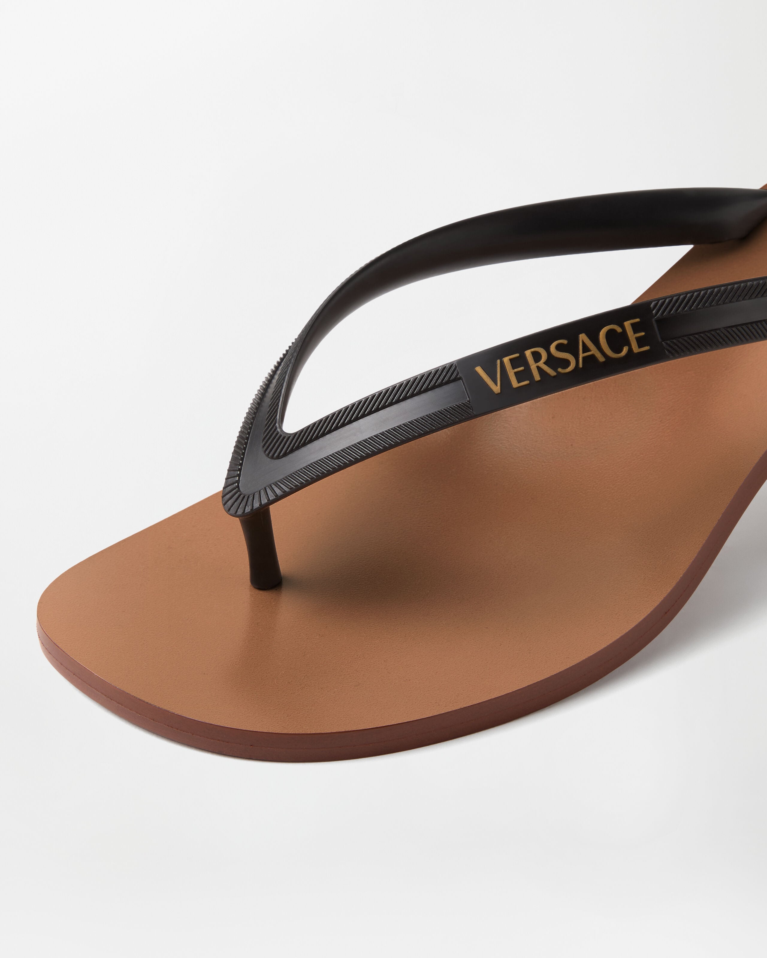 Sophie Rubber Thong Sandals 40 mm Black | VERSACE US