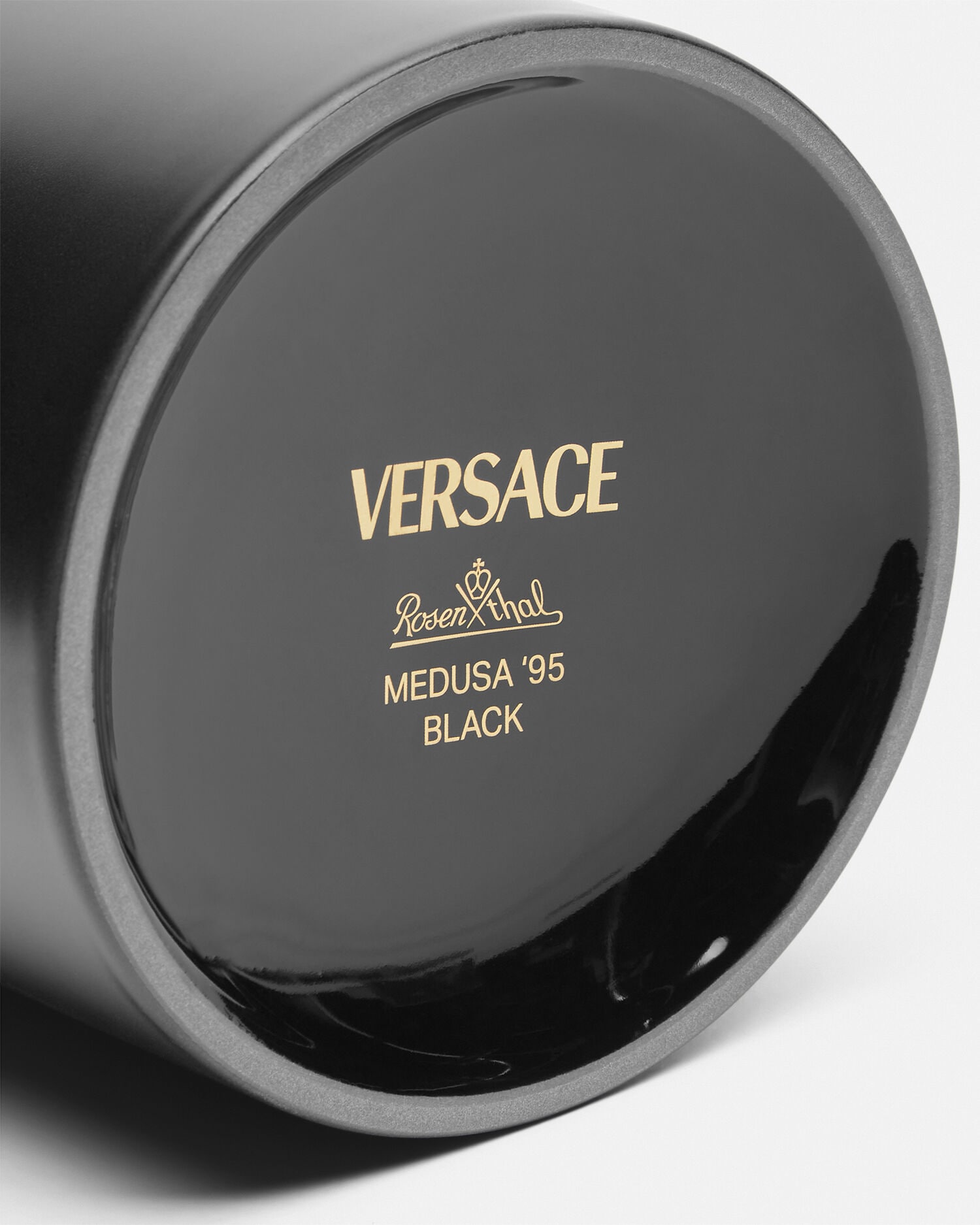 Medusa '95 Vase 9.4