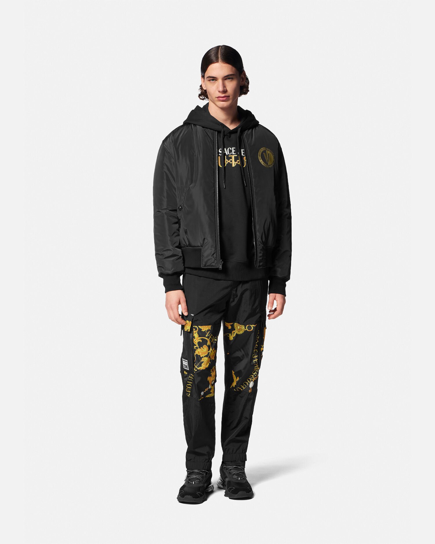 Versace hoodie clearance black and gold