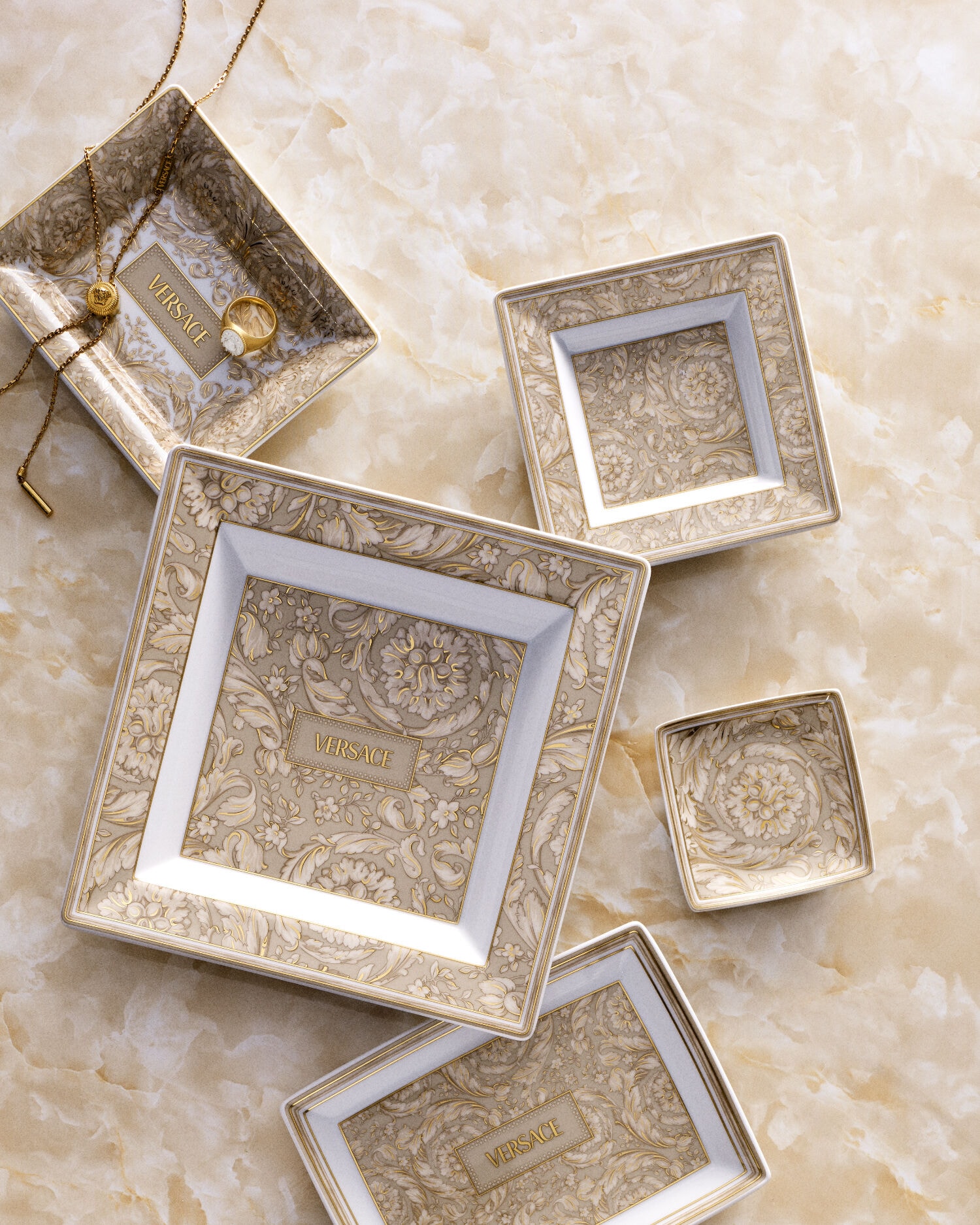 Barocco Beige Rectangular Tray 