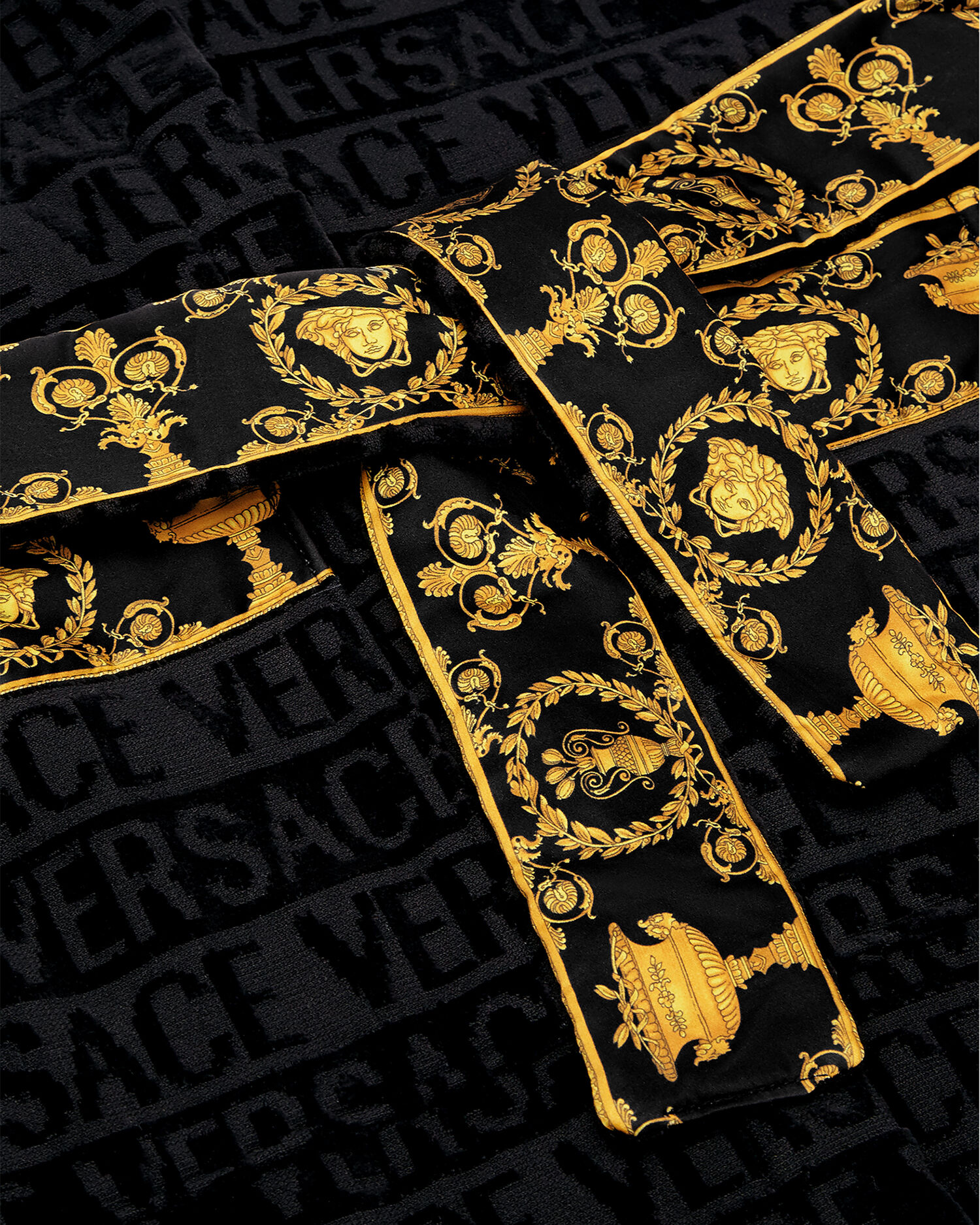 Versace night cheap robe