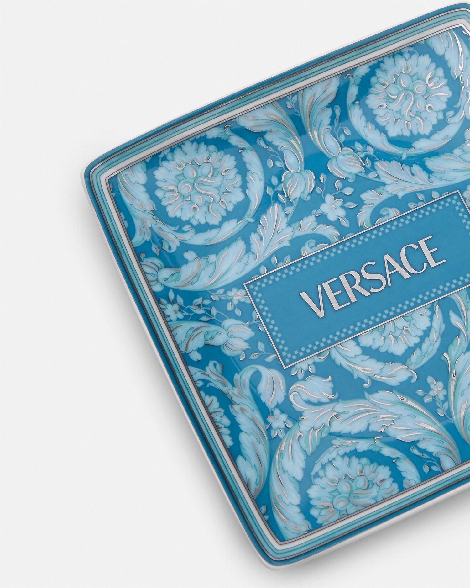 ヴェルサーチ　プレートセット デザイナー 食器コレクション | ヴェルサーチェ 日本