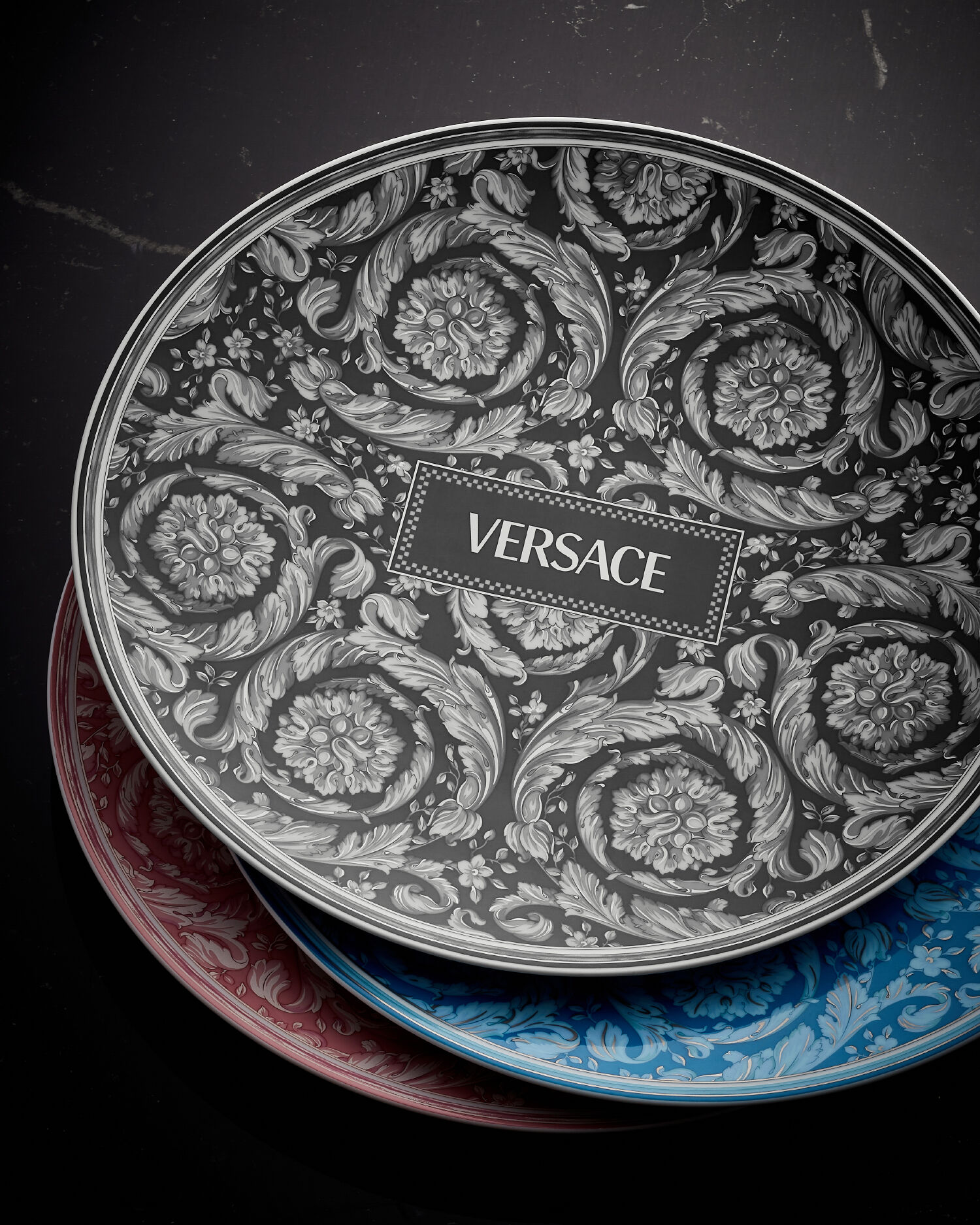 Versace plates price online
