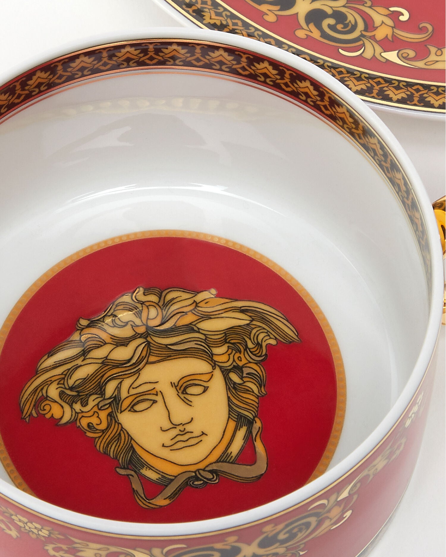 Medusa Red Tea Set Print | VERSACE