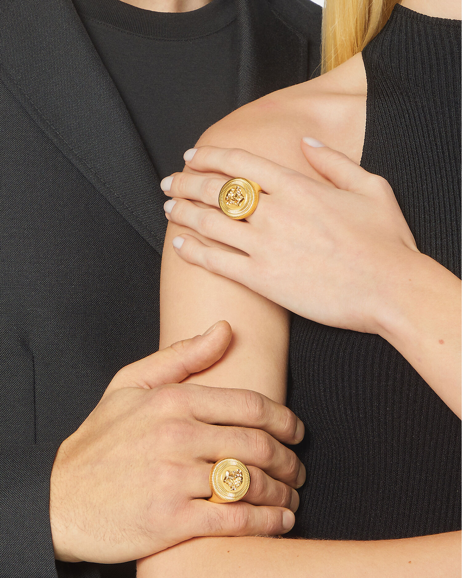 Versace gold diamond ring hot sale