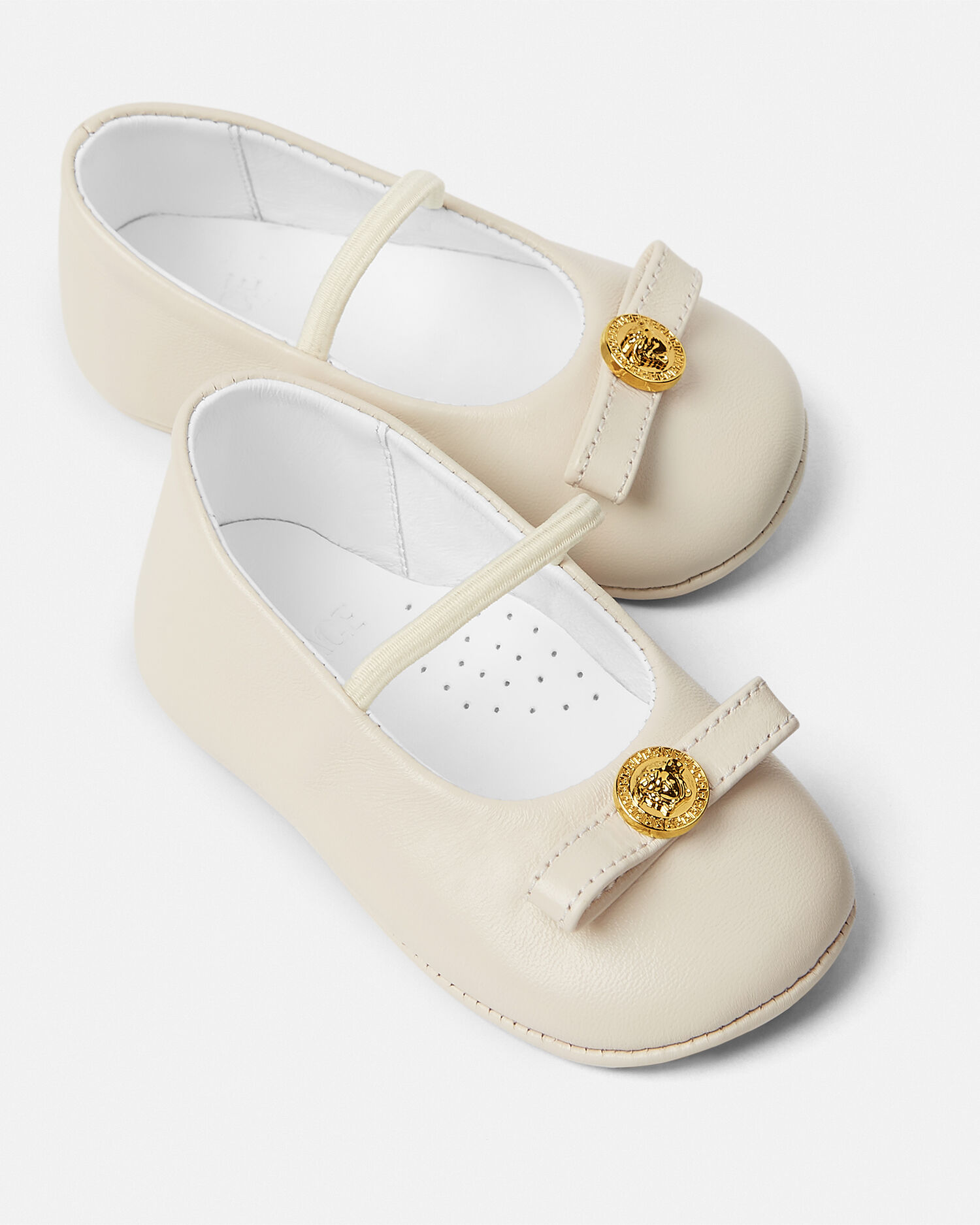 Young versace shoes store