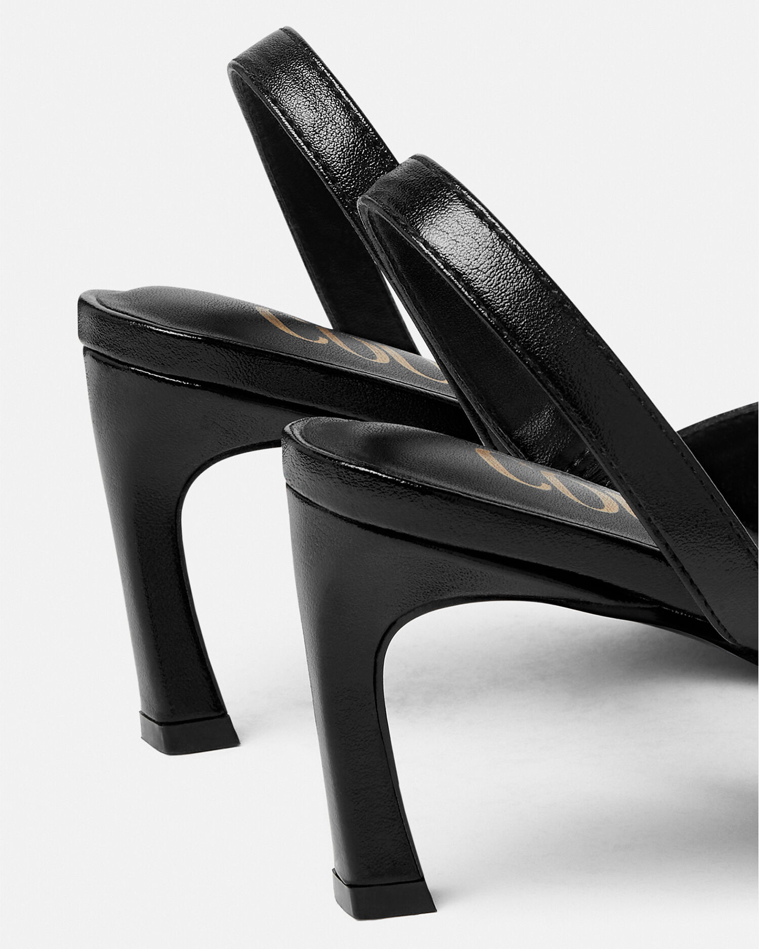 Decollete con cinturino tacco basso shop
