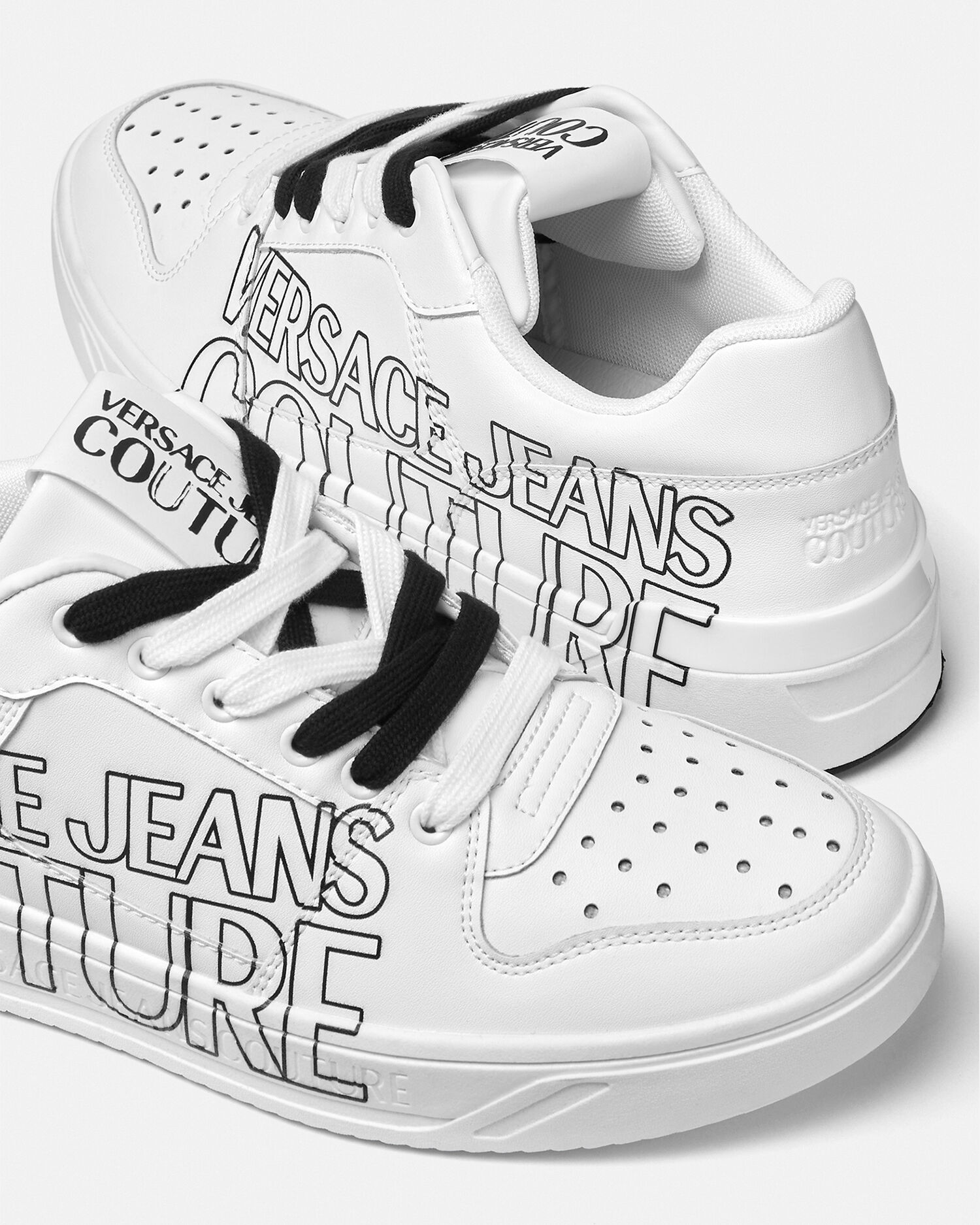 Shoes with e logo hot sale