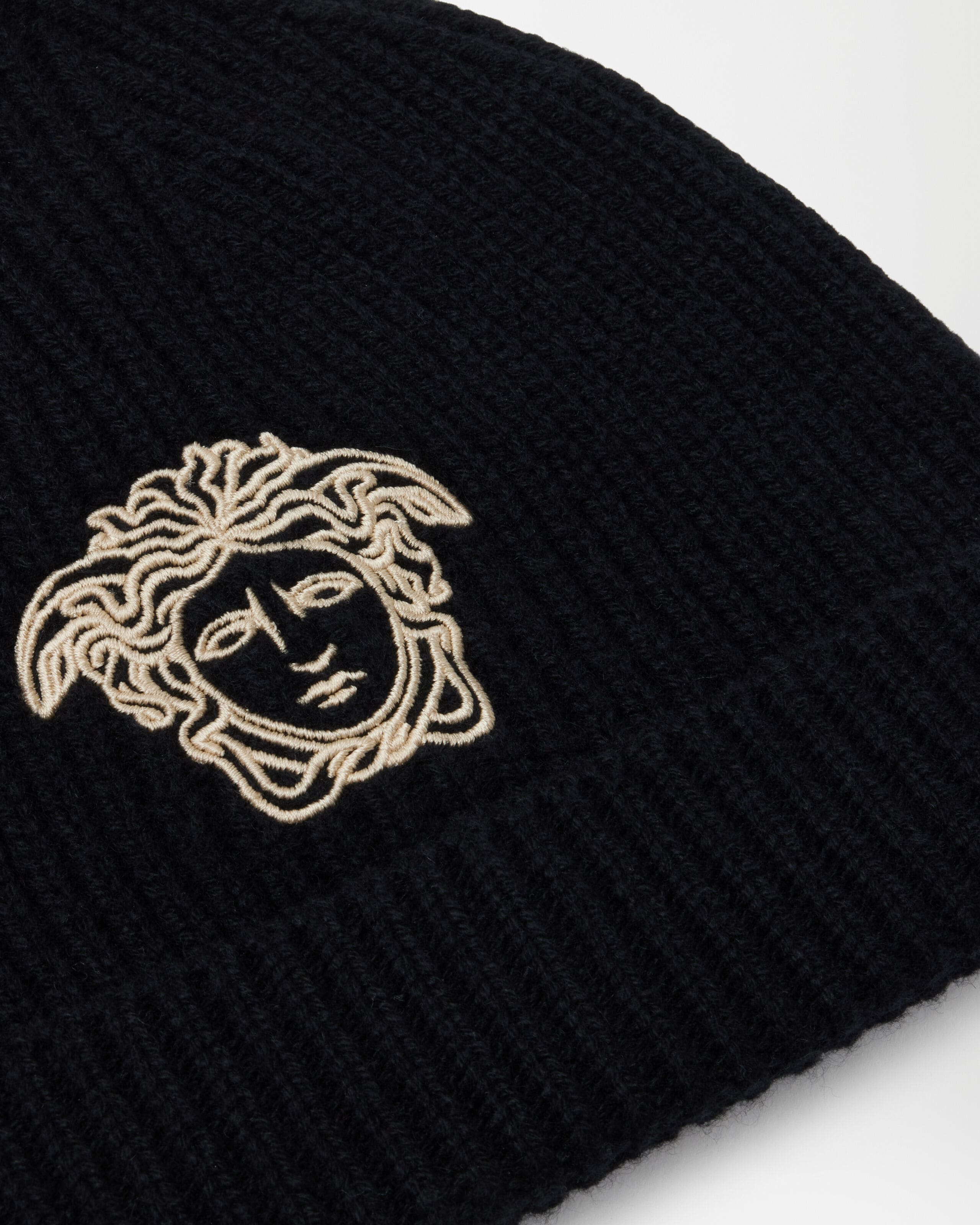 Men's Designer Hats: Caps & Bucket Hats | VERSACE US
