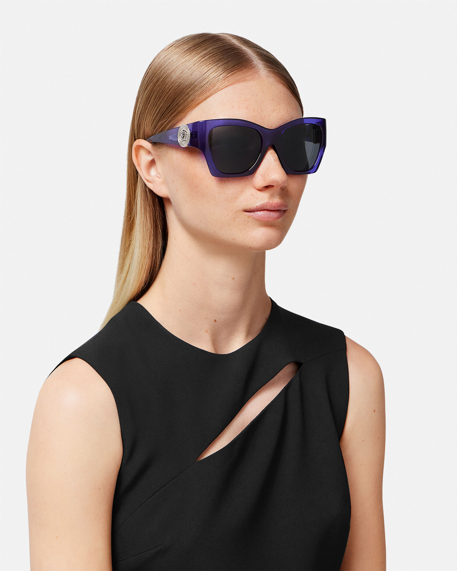 Medusa Runway Squared Sunglasses