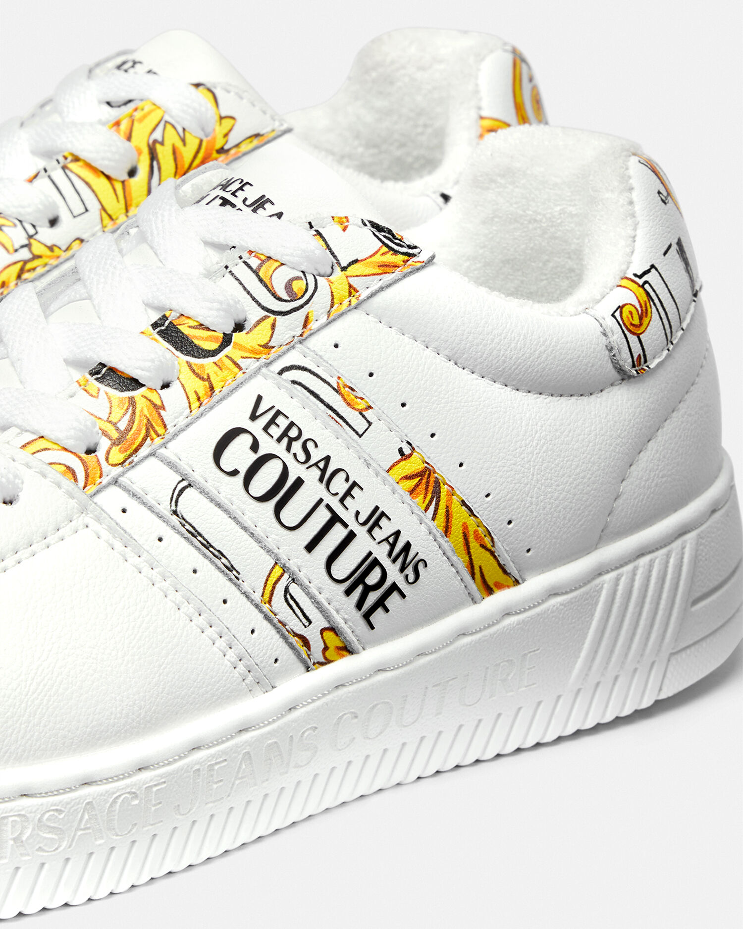 Logo Brush Couture Meyssa Sneakers