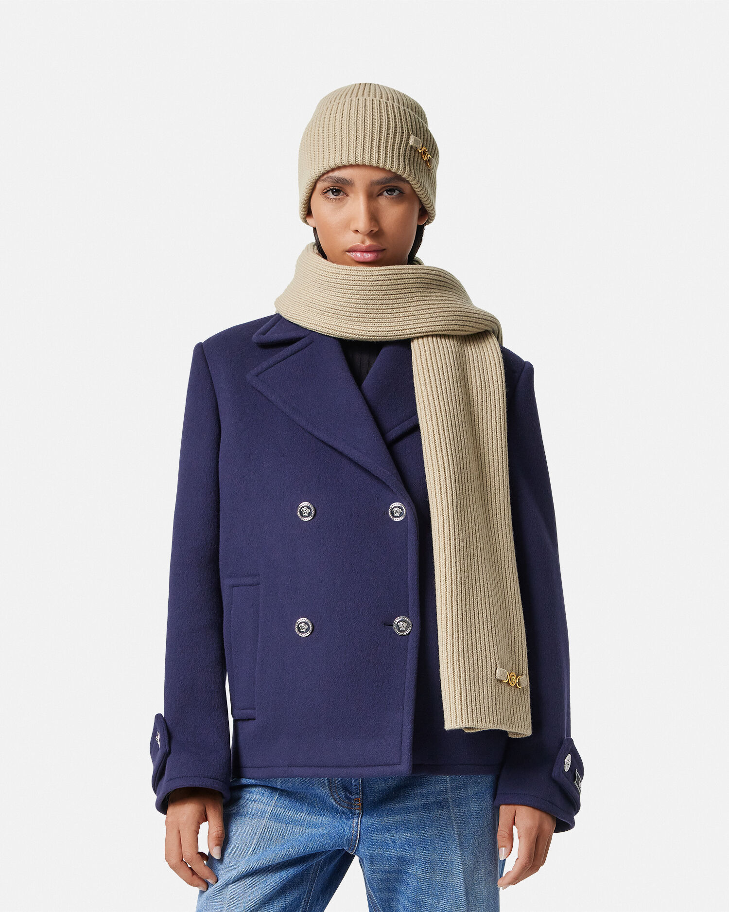 Versace beanie and scarf outlet