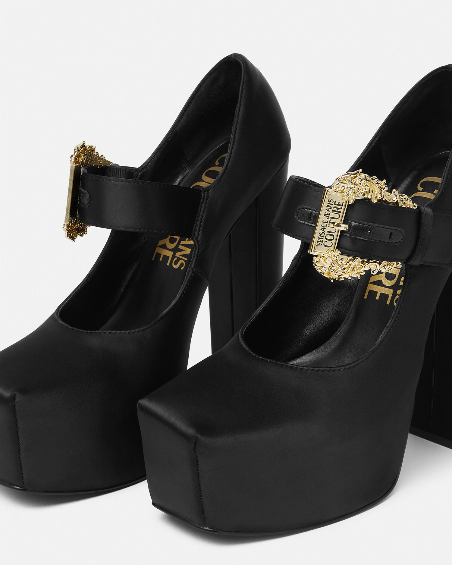Versace sales shoes pumps