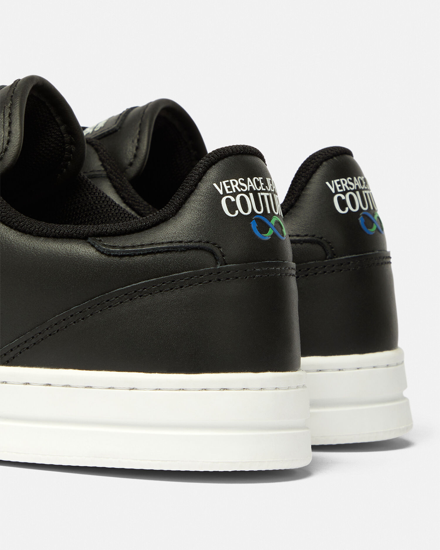 Versace jeans logo trainers black hot sale