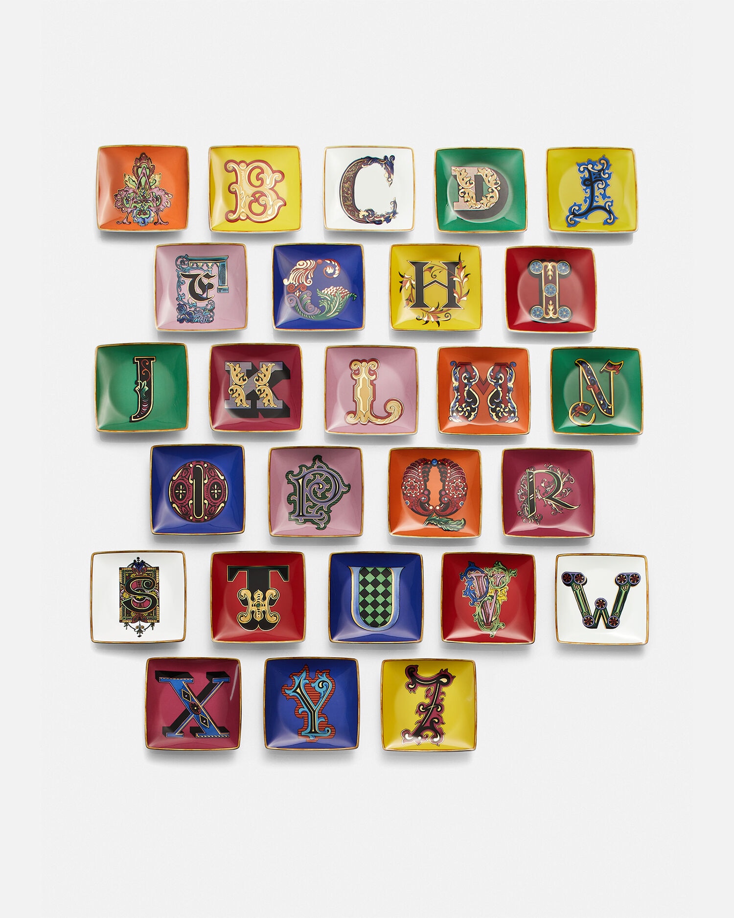 Versace Alphabet N Square Plate 12 cm Print | VERSACE US