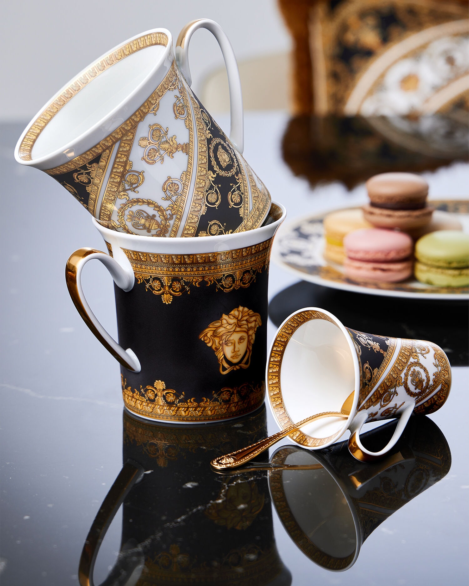 I ♡ Baroque Black Espresso Cup & Saucer Print | VERSACE US