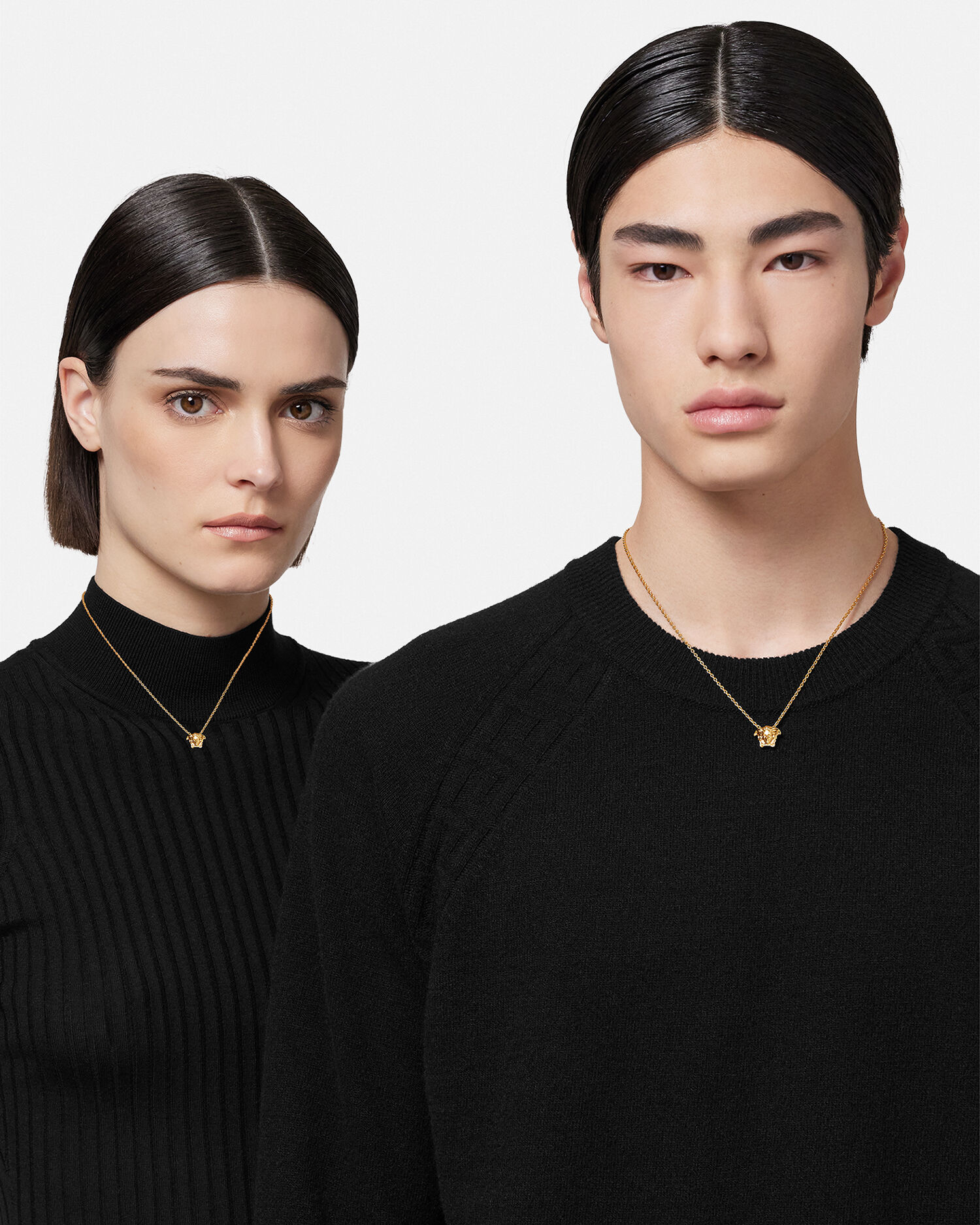 Versace mens best sale necklace