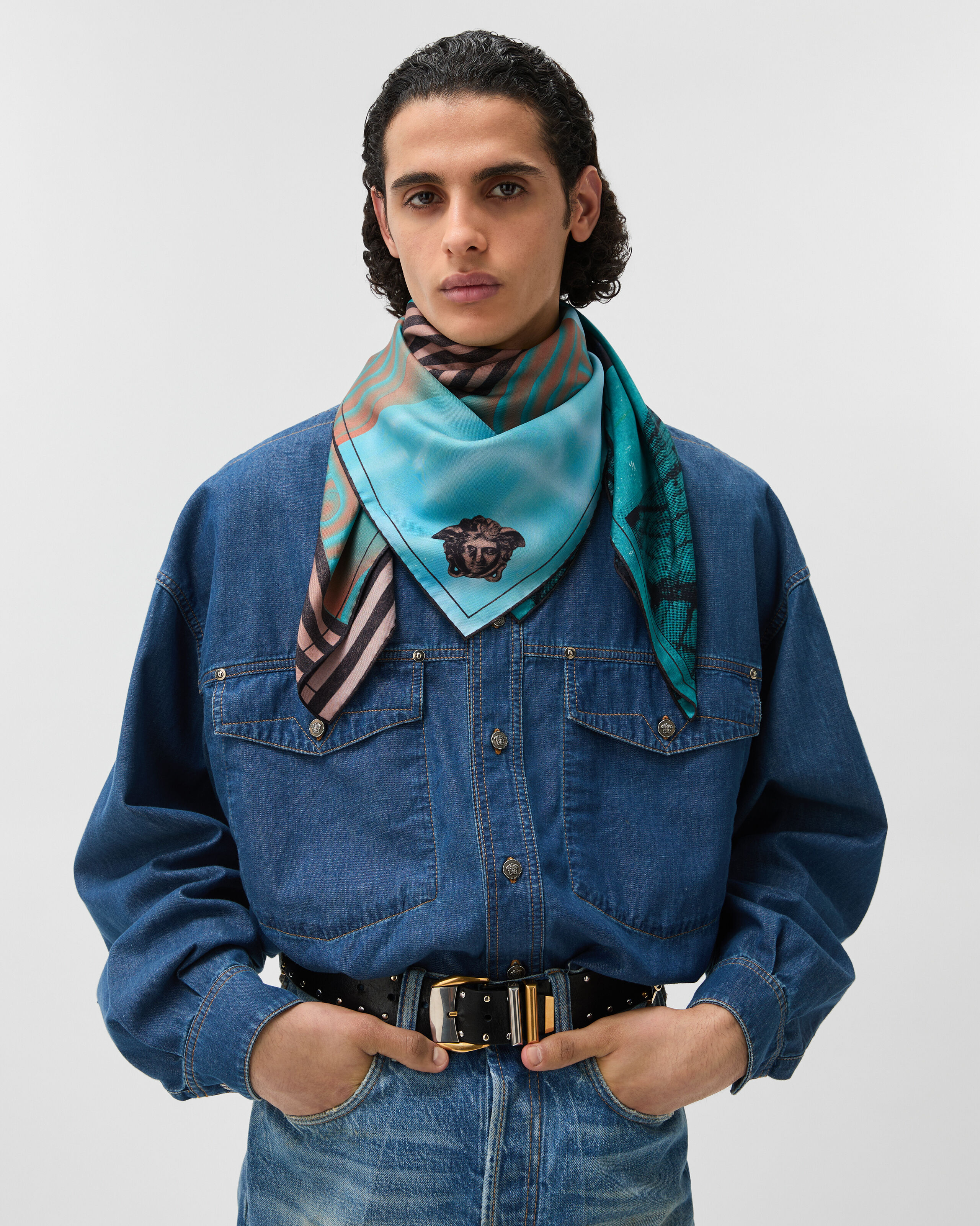 Printed Silk Twill Scarf 90 cm Print | VERSACE US