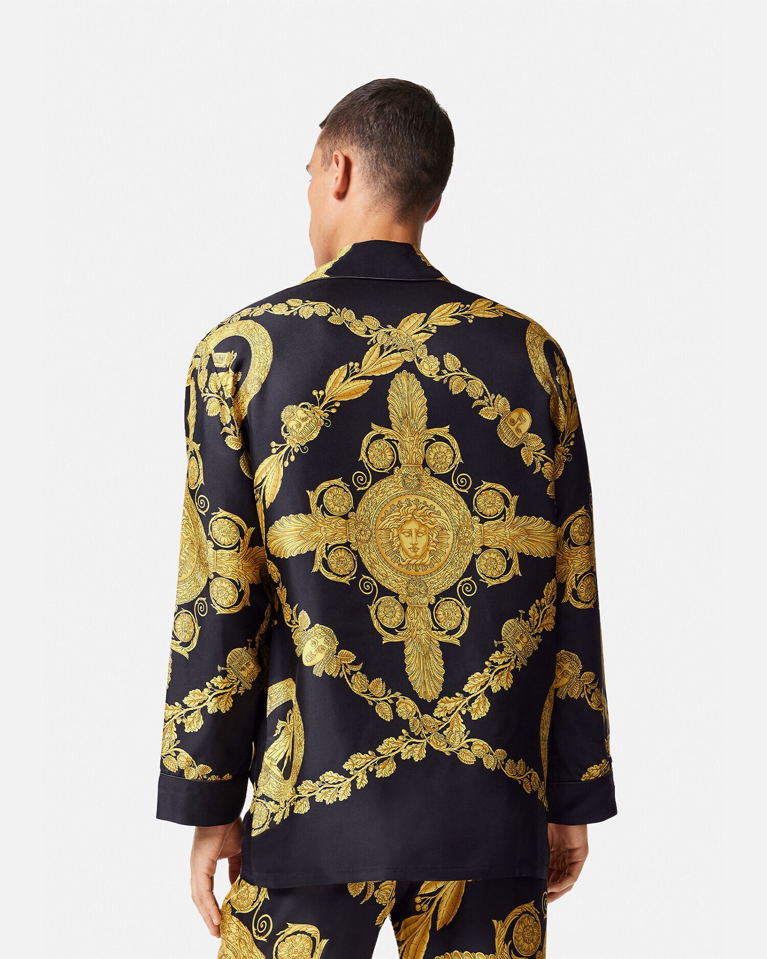 Versace pyjama 2025
