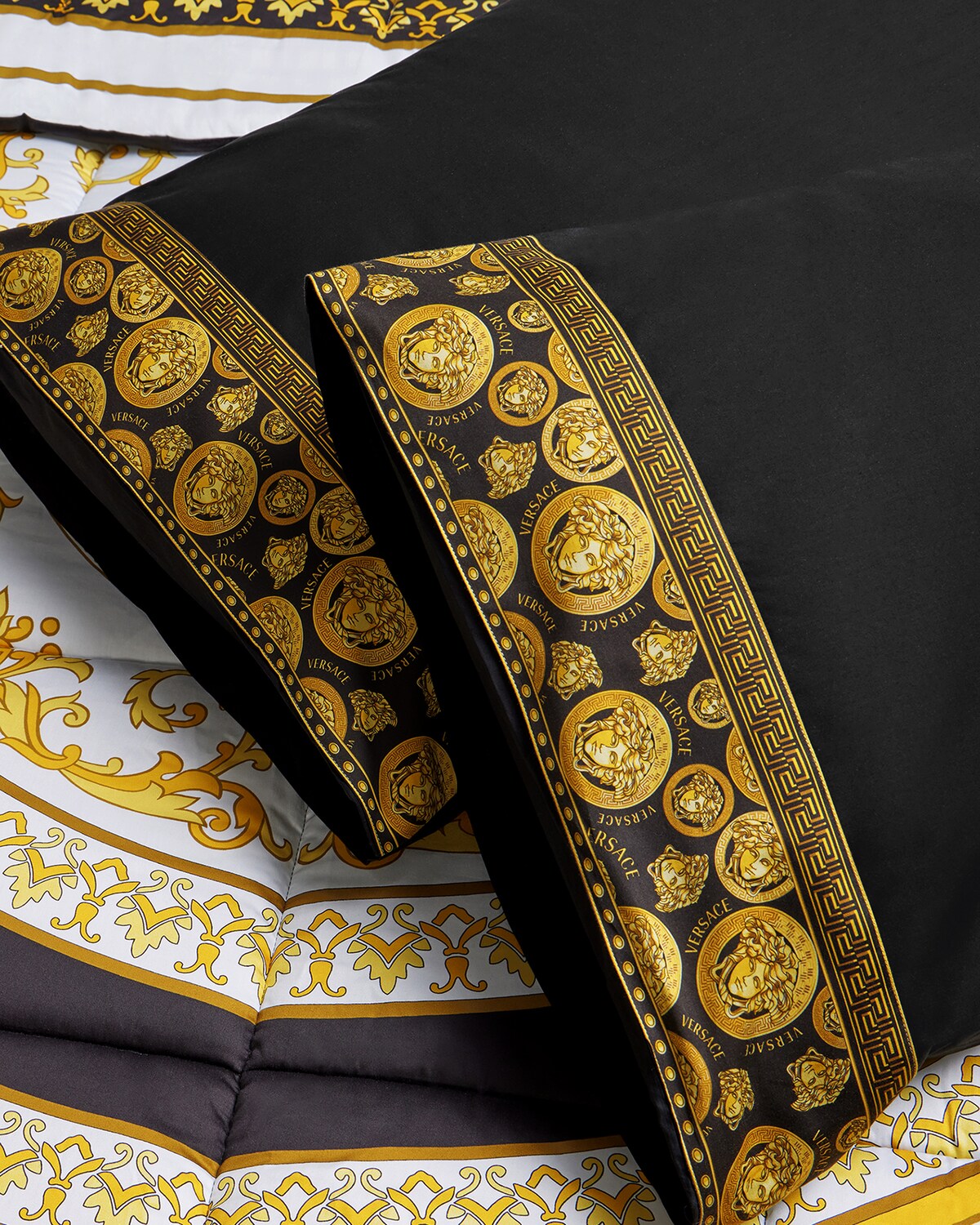 Medusa Amplified FULL/QUEEN Bed Set Print Versace US