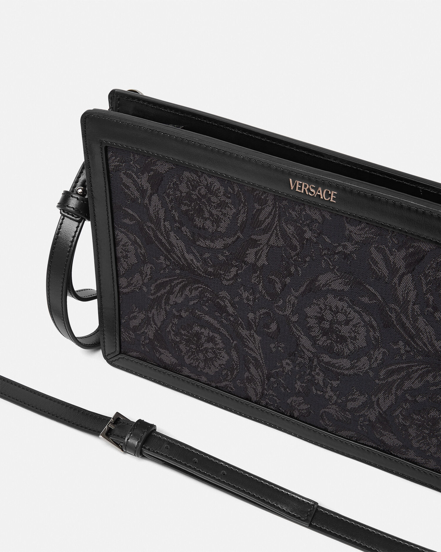 Barocco Jacquard Pouch Black Print VERSACE US