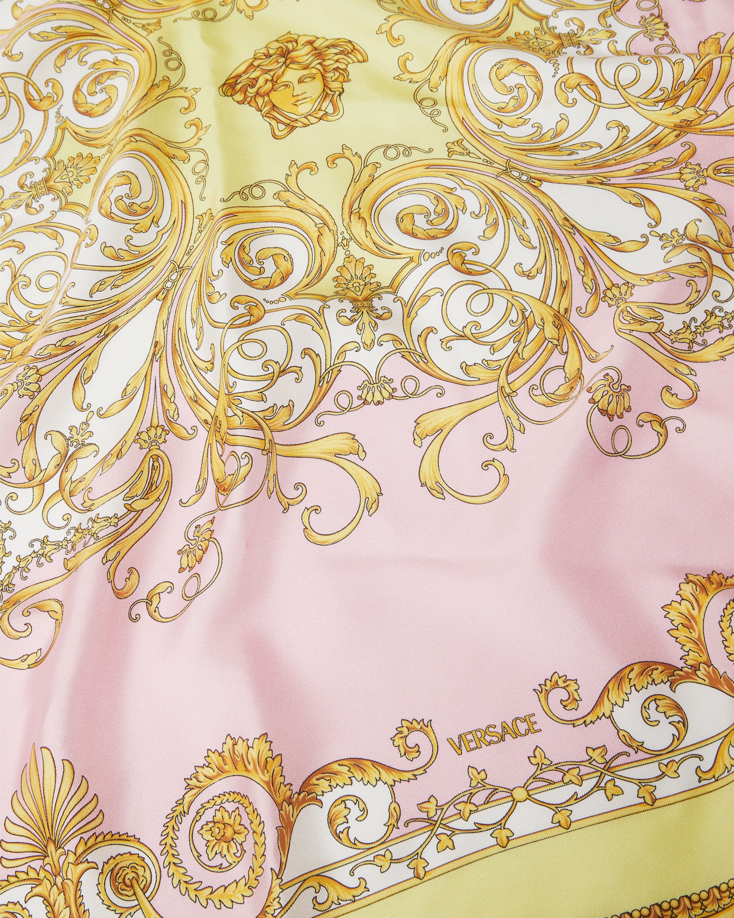 VERSACE