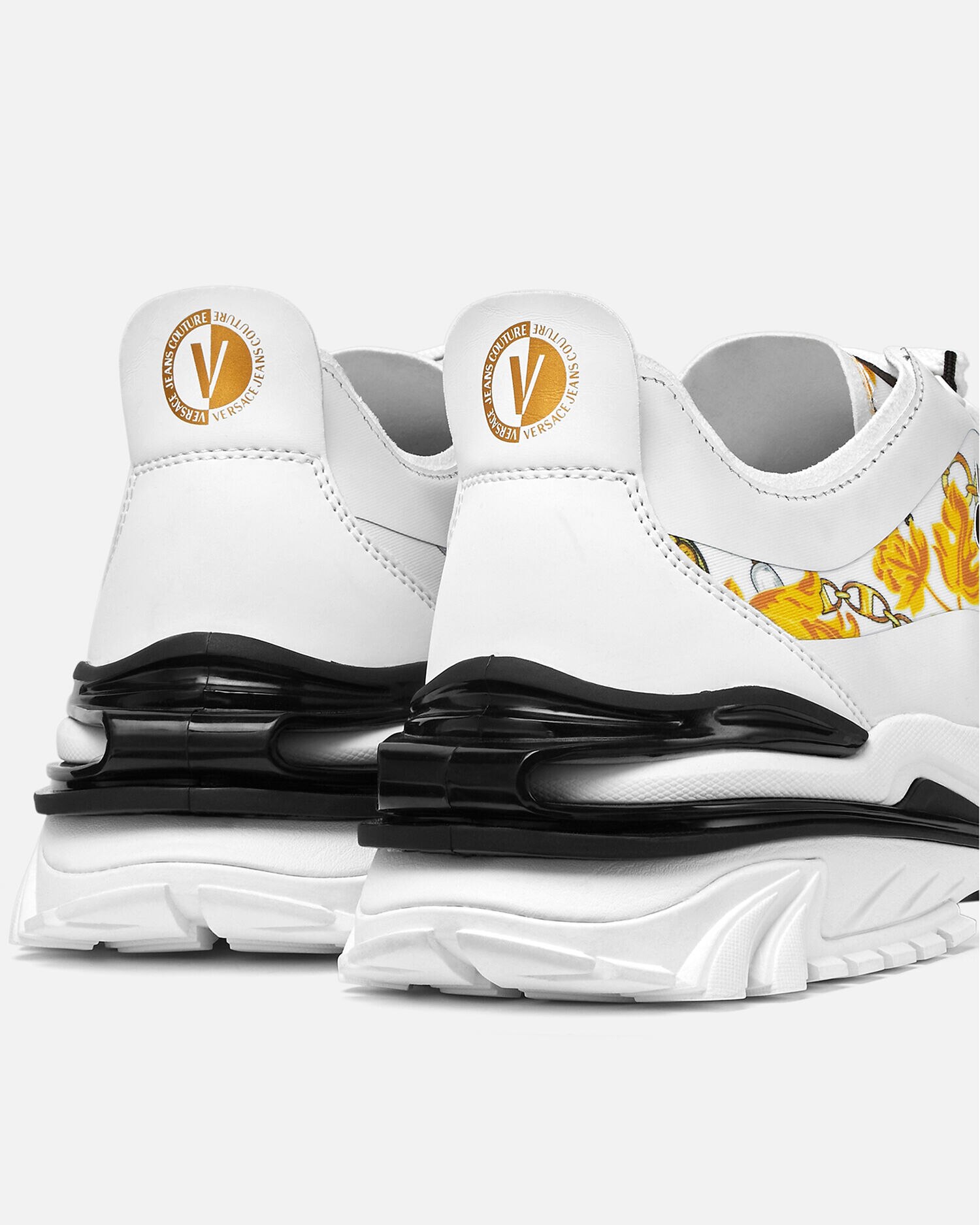 Versace chain reaction 2024 sneakers white