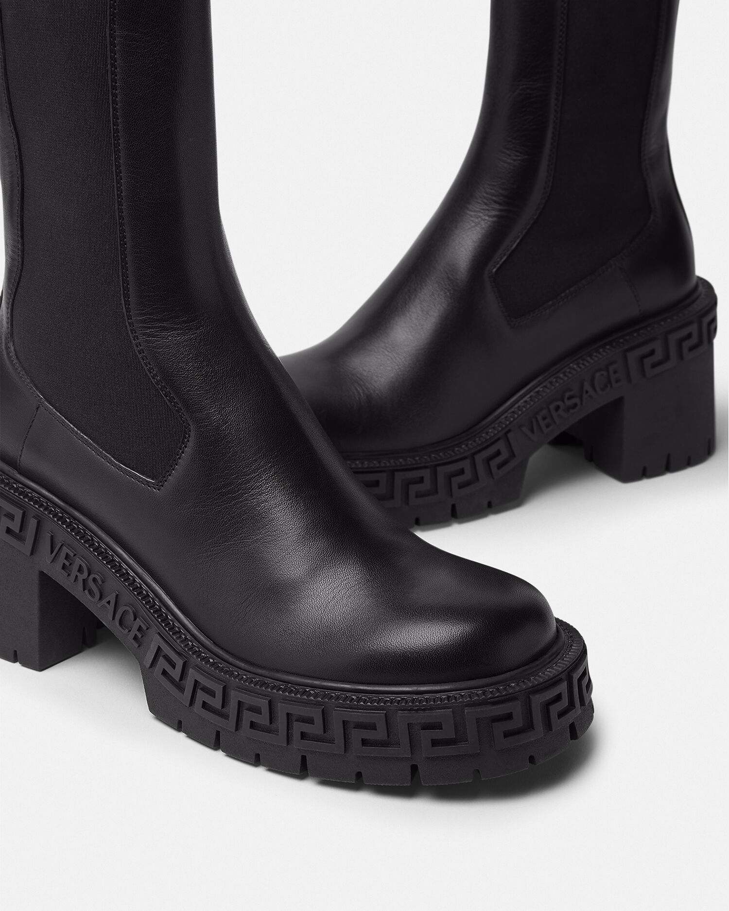 Versace chelsea boots outlet